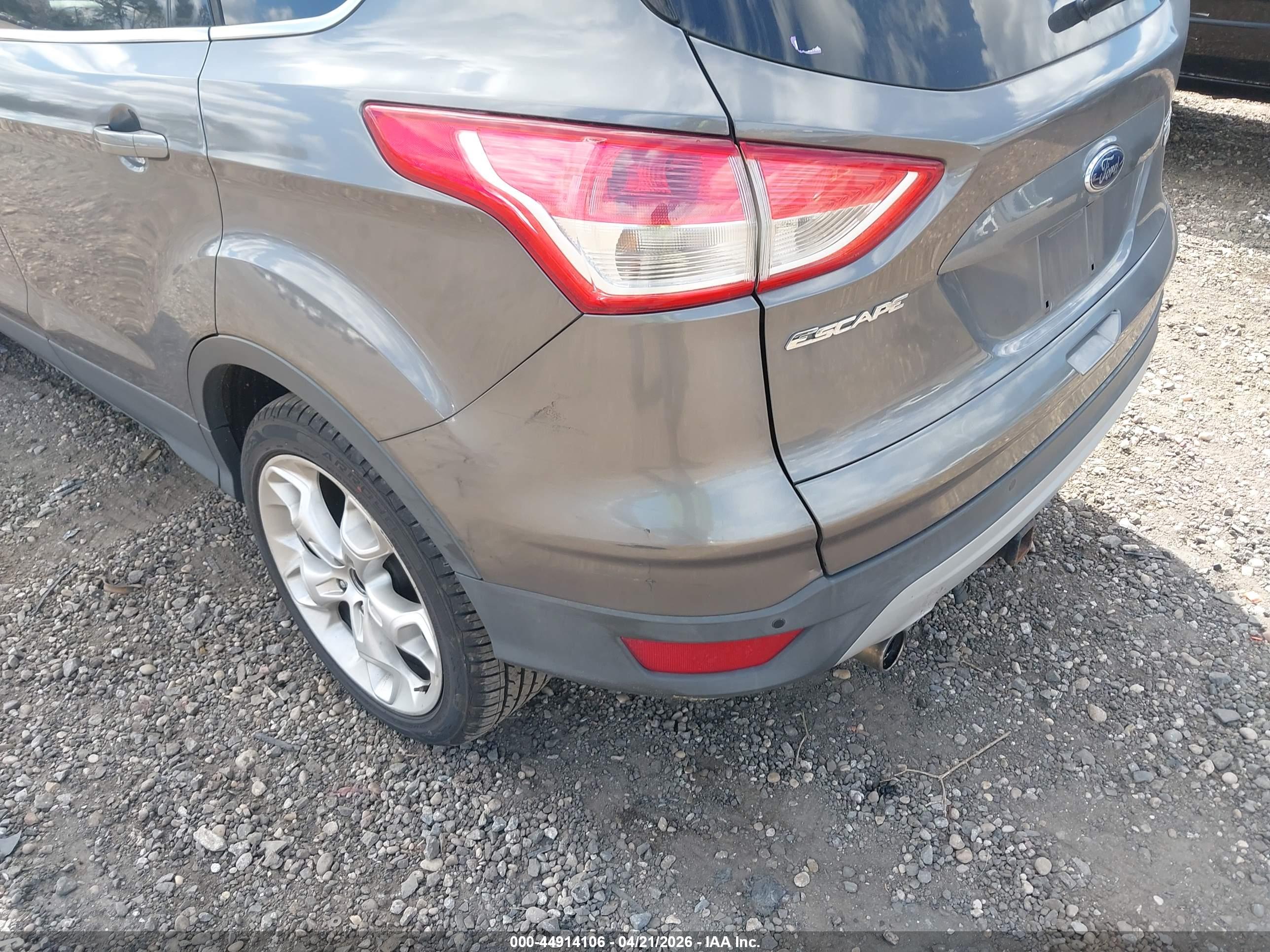 FORD ESCAPE image 6