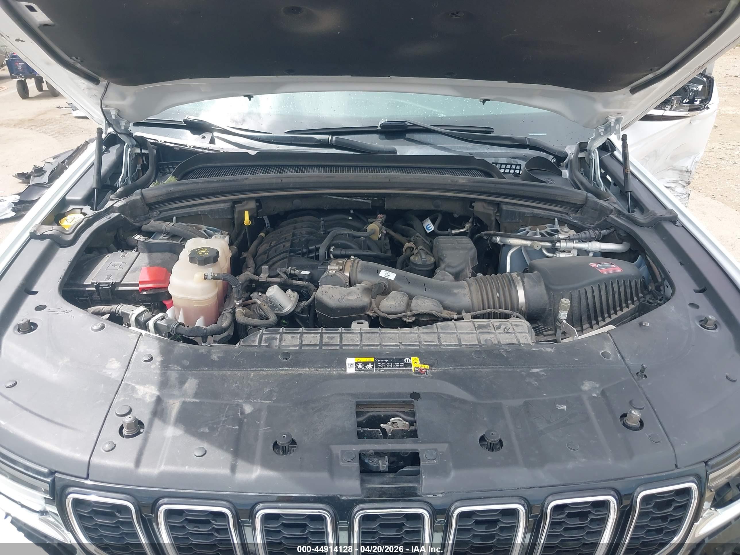 JEEP GRAND image 10