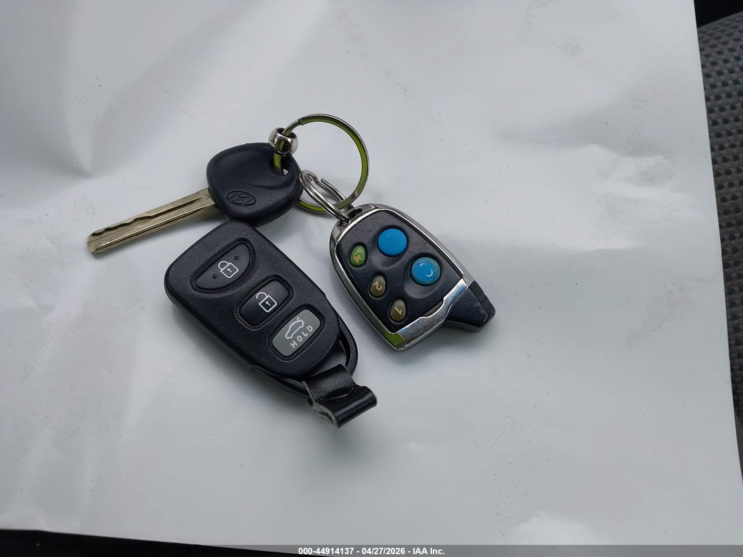 HYUNDAI SONATA image 11