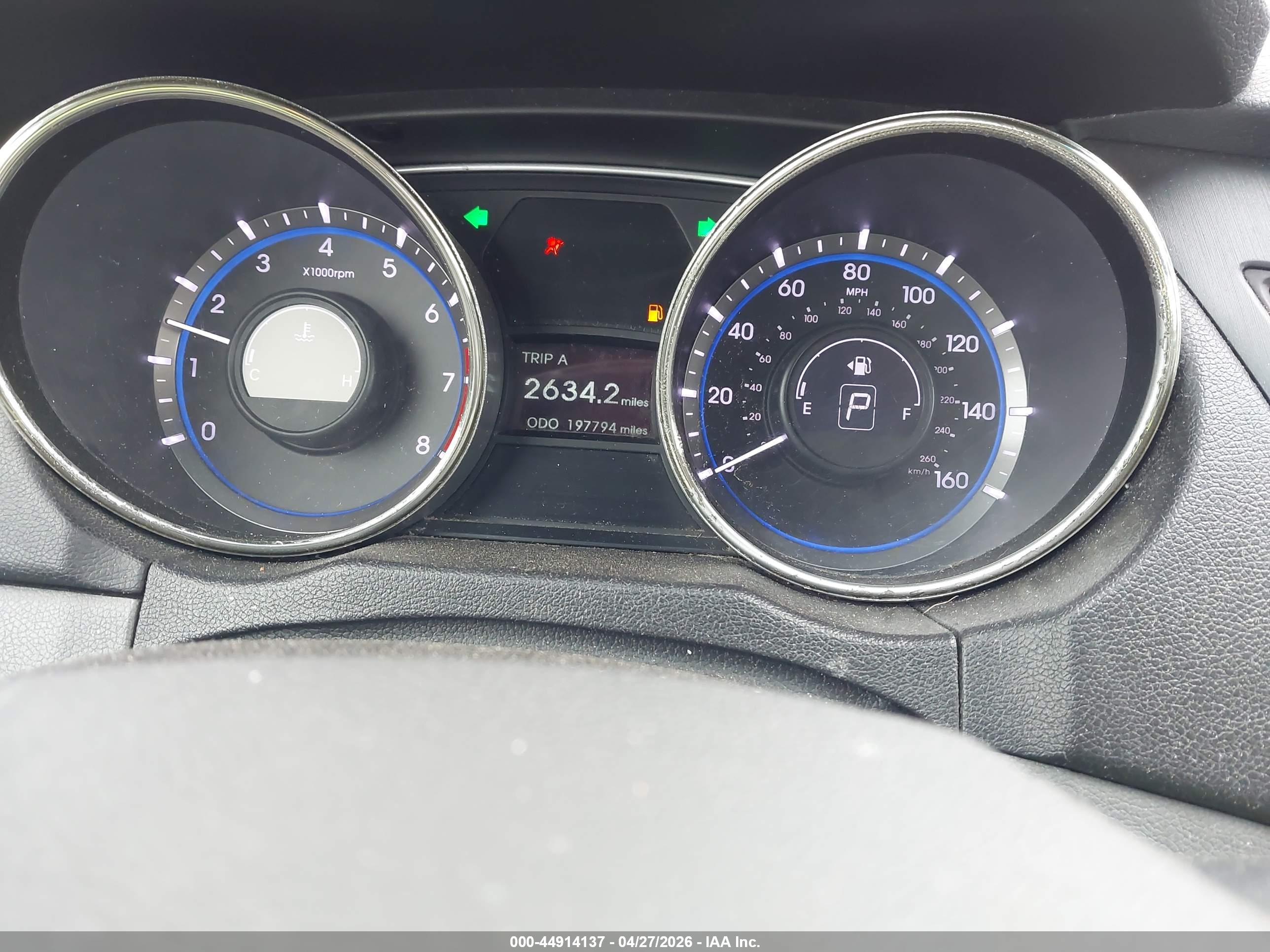 HYUNDAI SONATA image 7