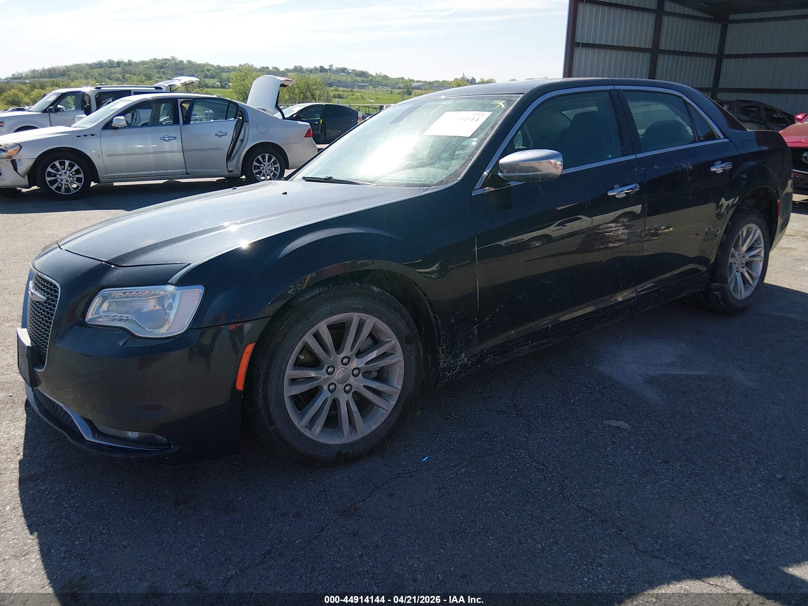 CHRYSLER 300C image 2