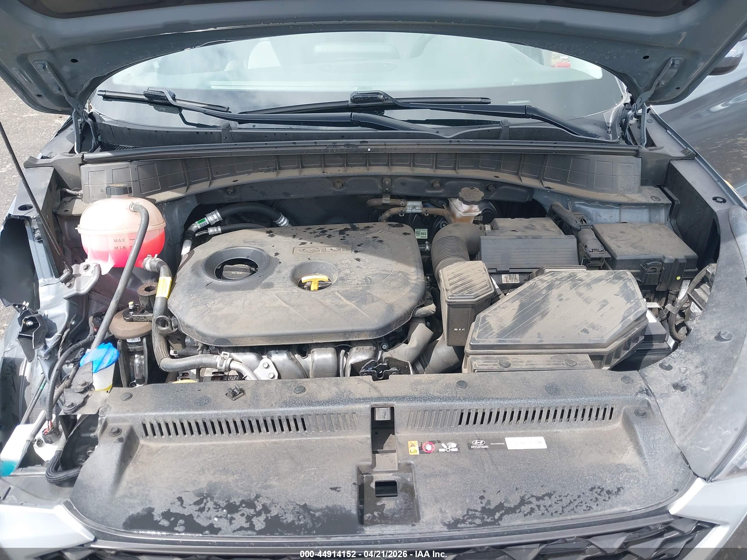 HYUNDAI TUCSON image 10