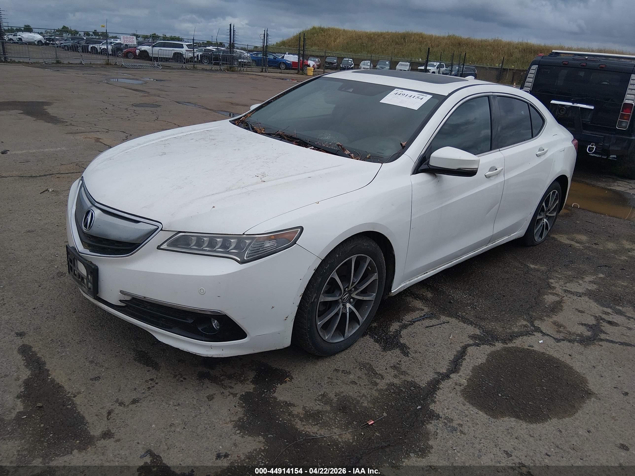 ACURA TLX image 2