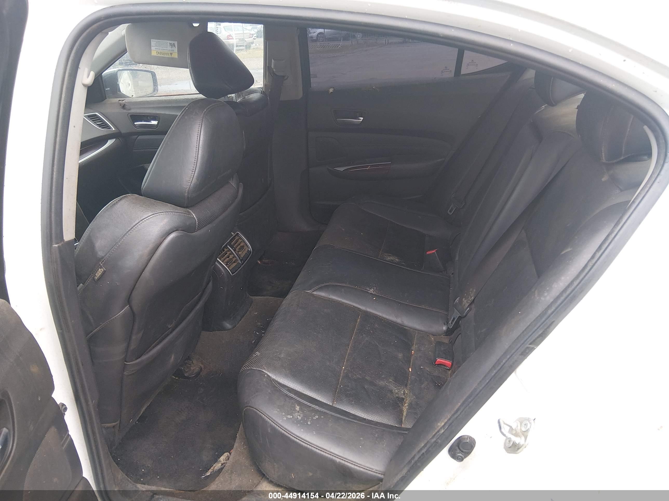 ACURA TLX image 8