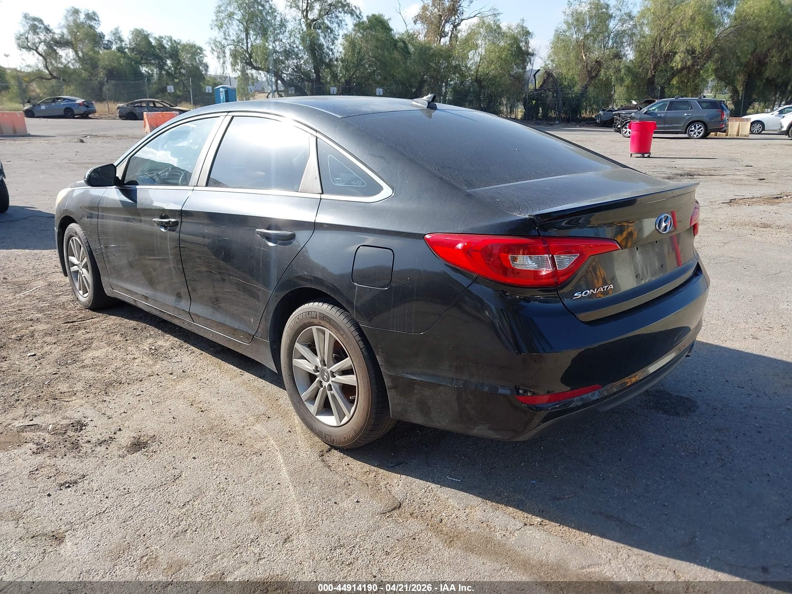 HYUNDAI SONATA image 3