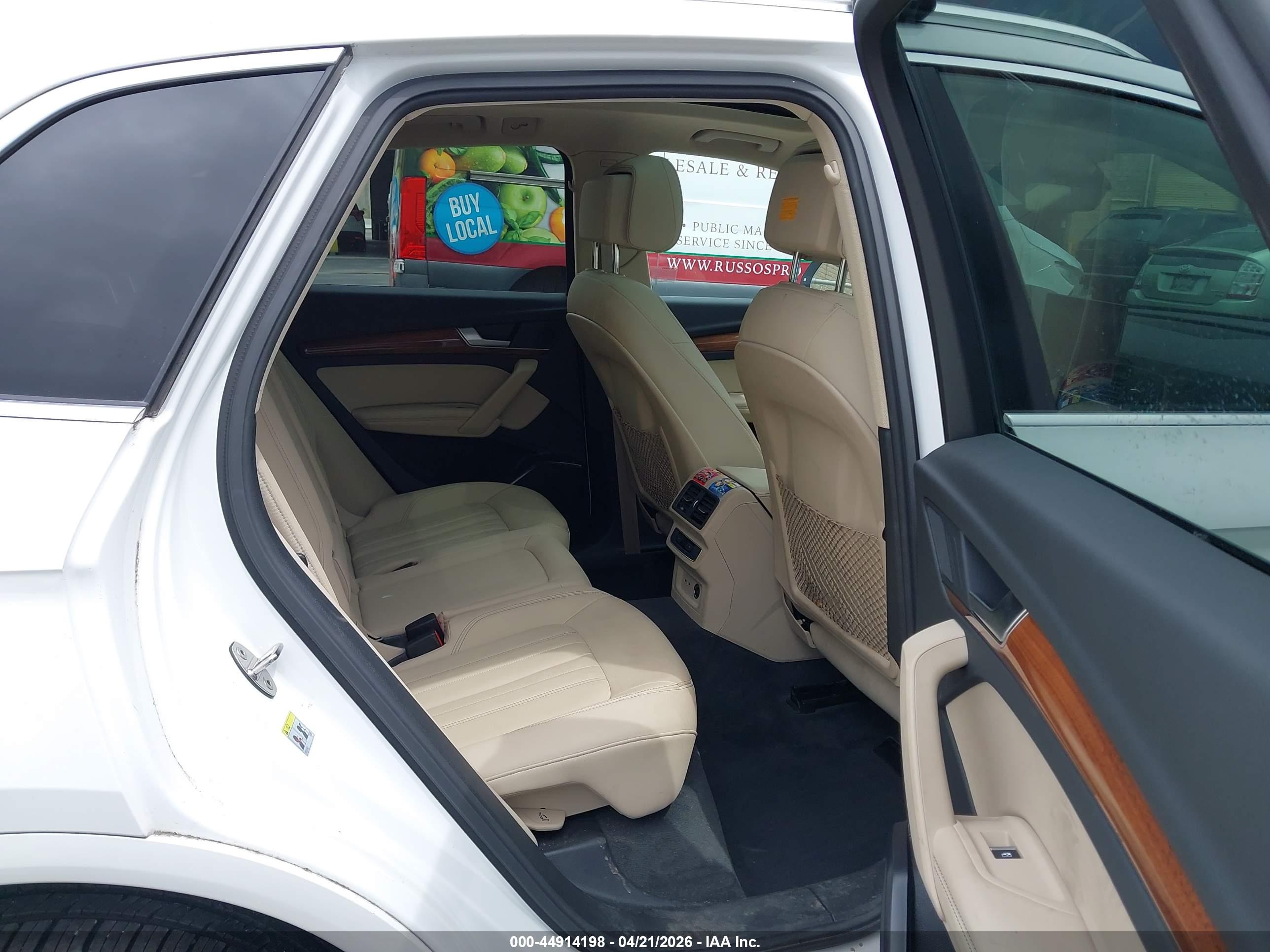 AUDI Q5 image 8