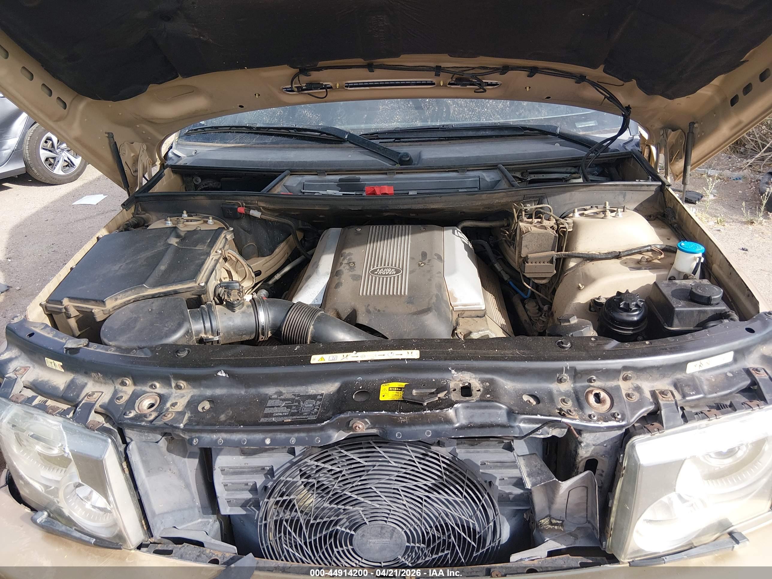 LAND ROVER image 10