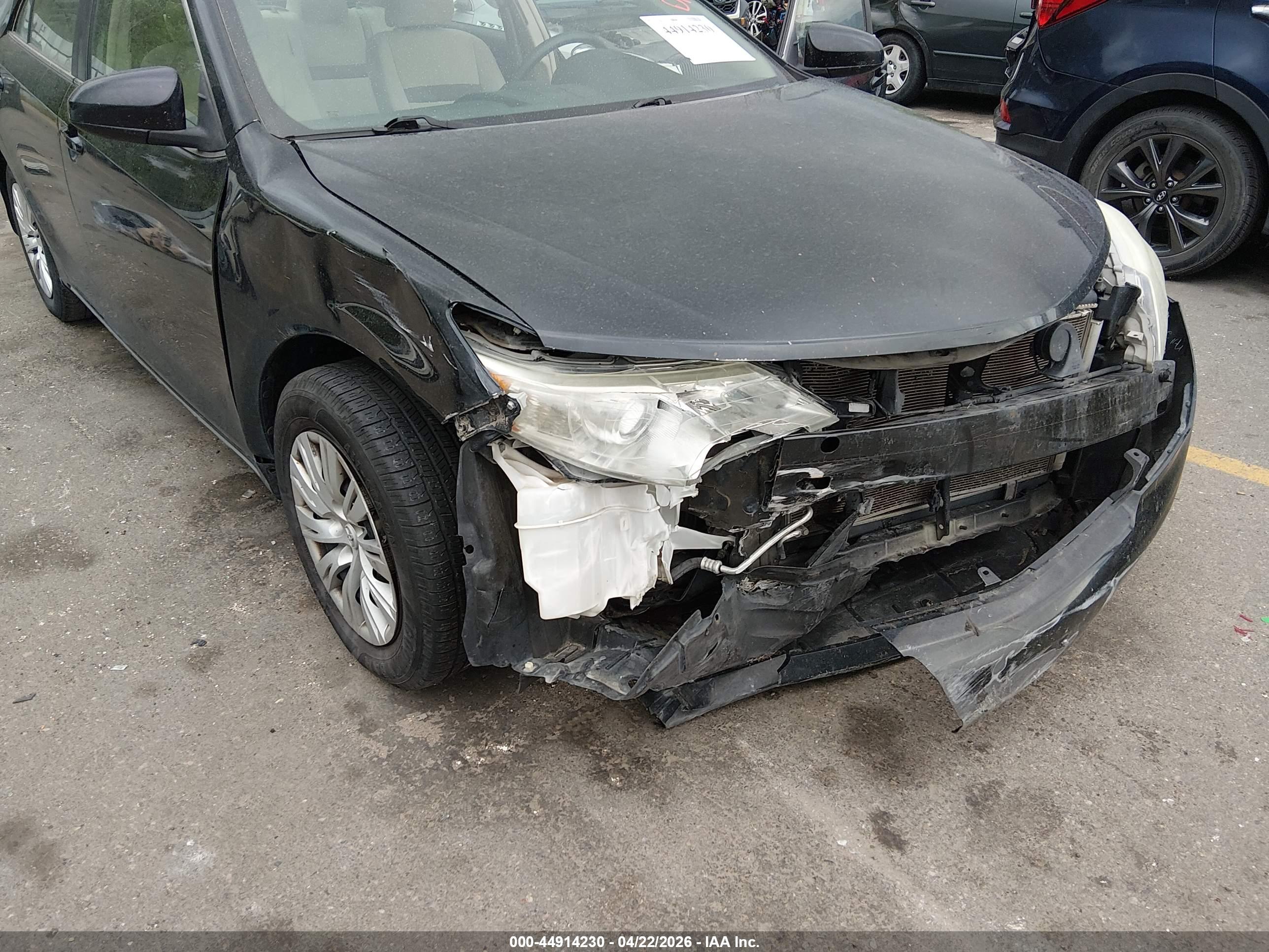 TOYOTA CAMRY image 6
