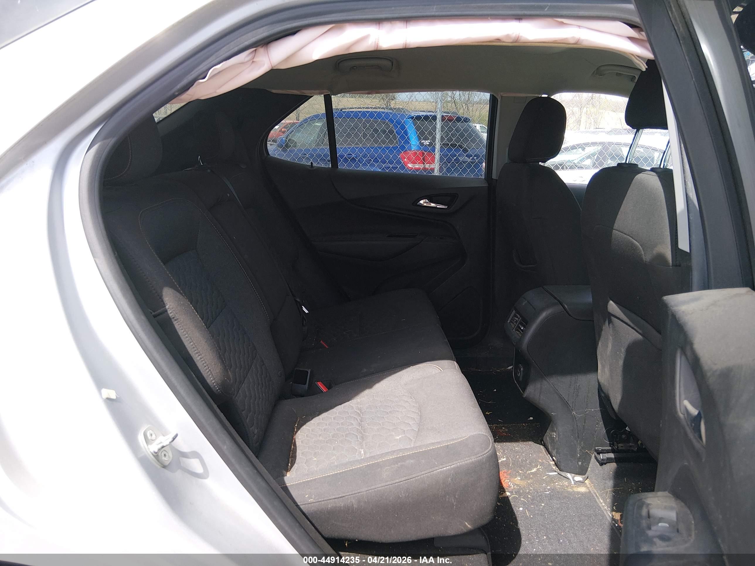 CHEVROLET EQUINOX image 8