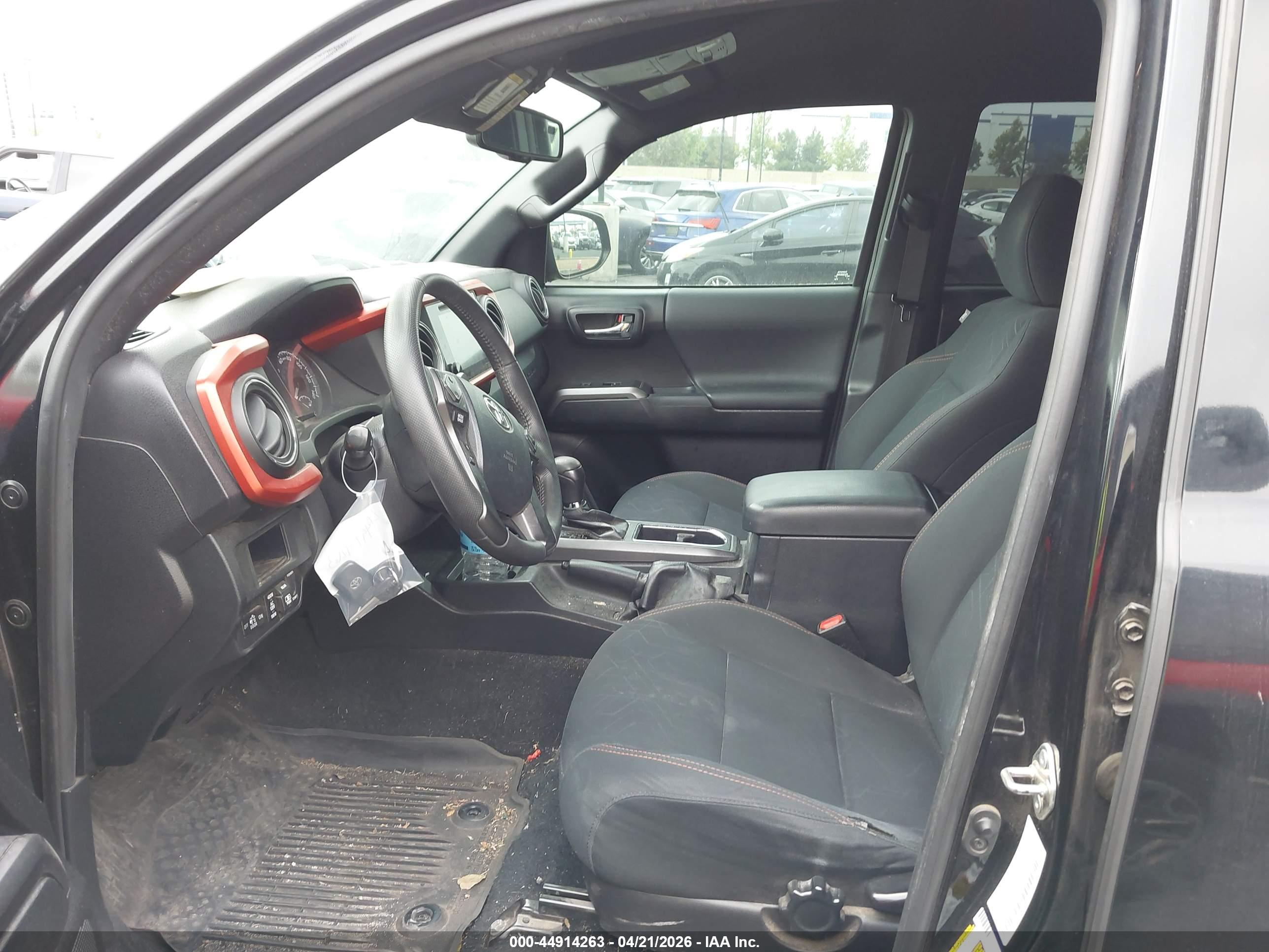 TOYOTA TACOMA image 5