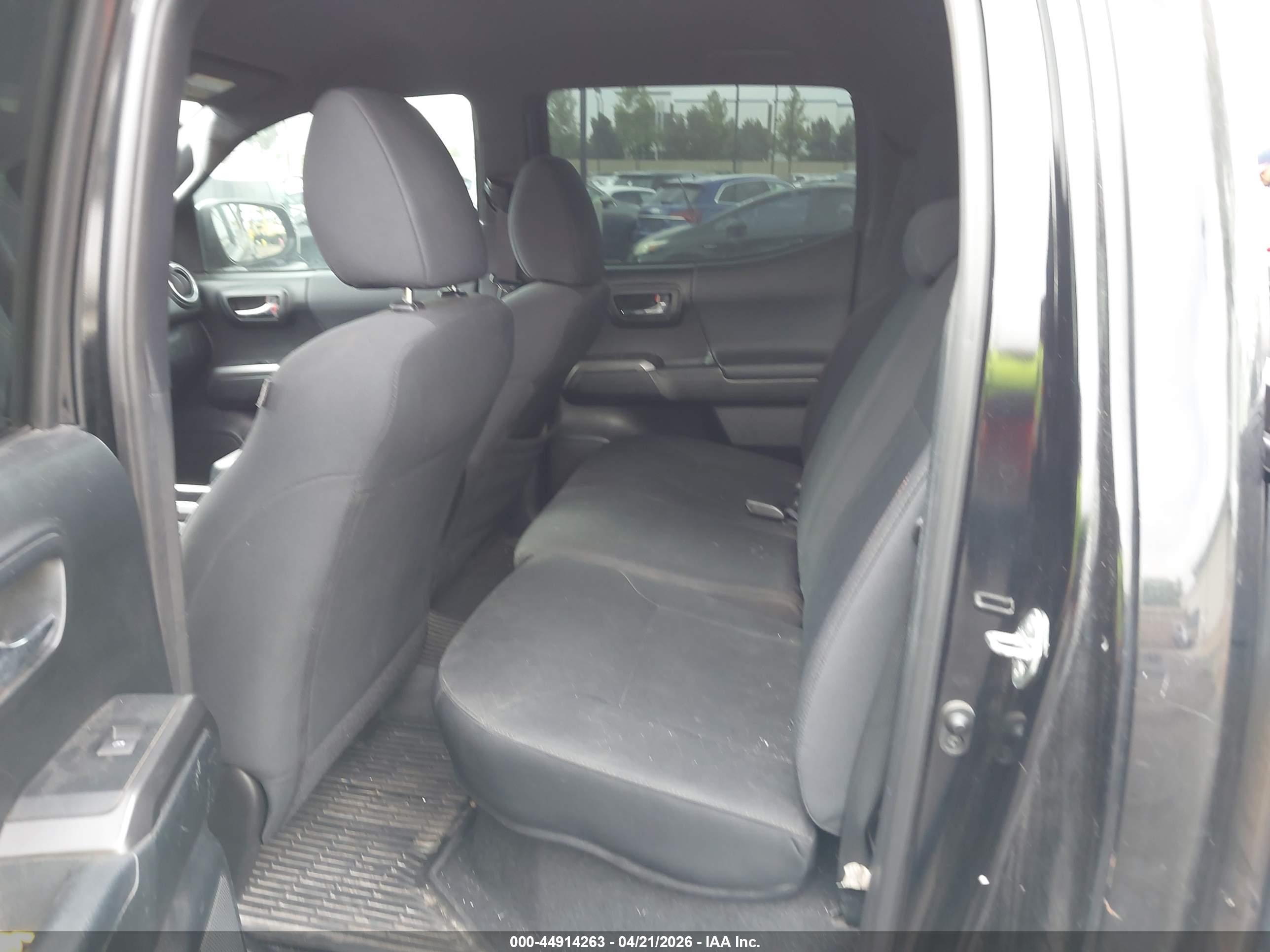 TOYOTA TACOMA image 8