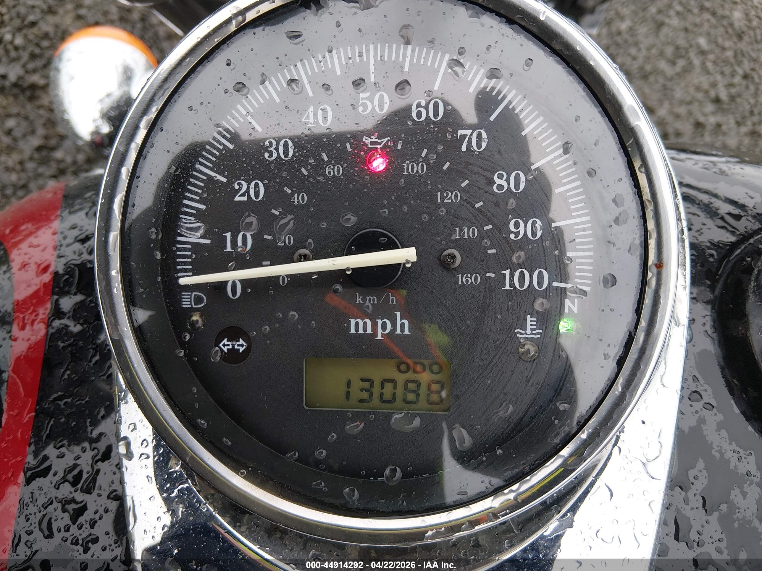 HONDA VT750 image 7