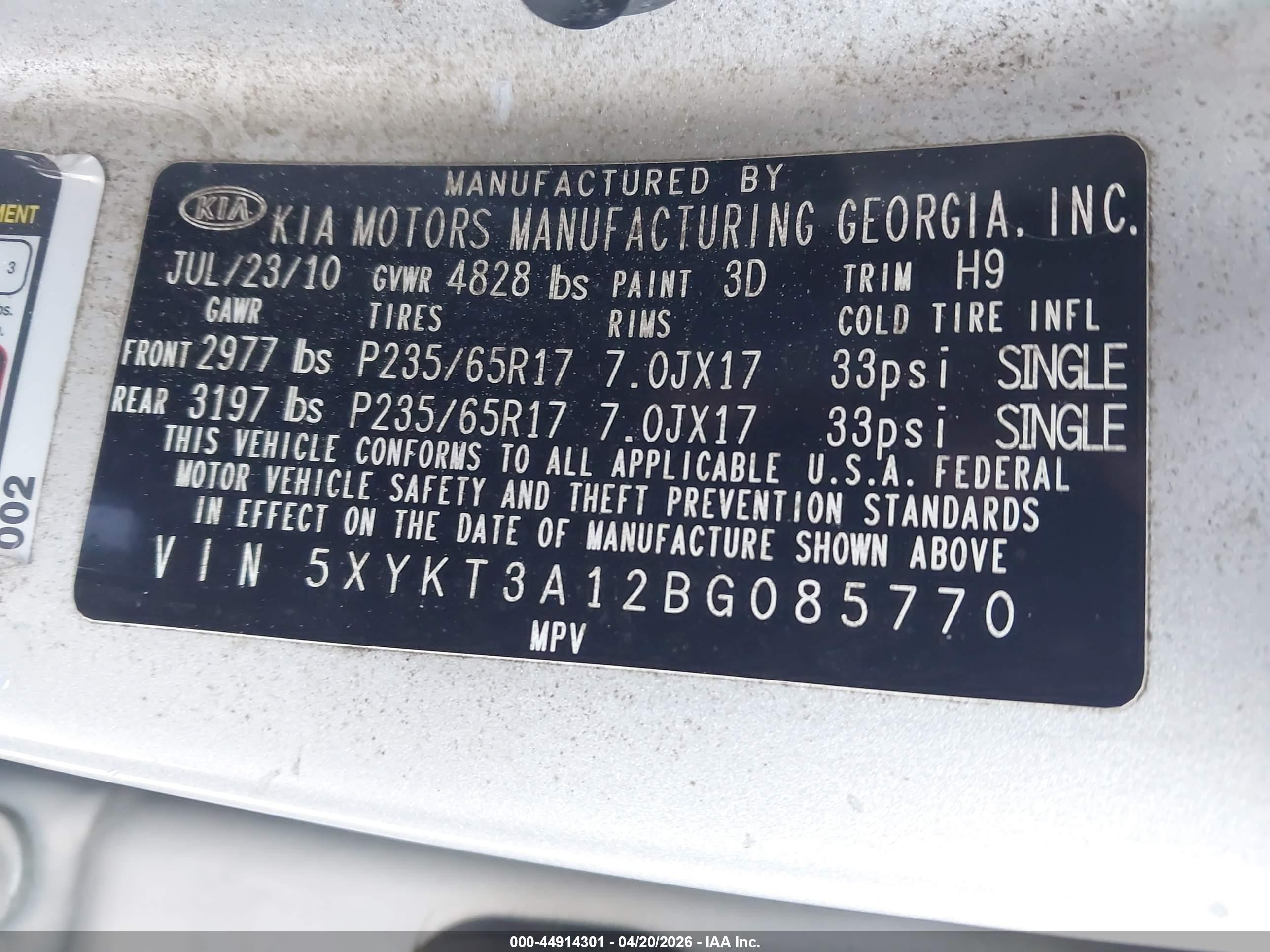 KIA SORENTO image 9
