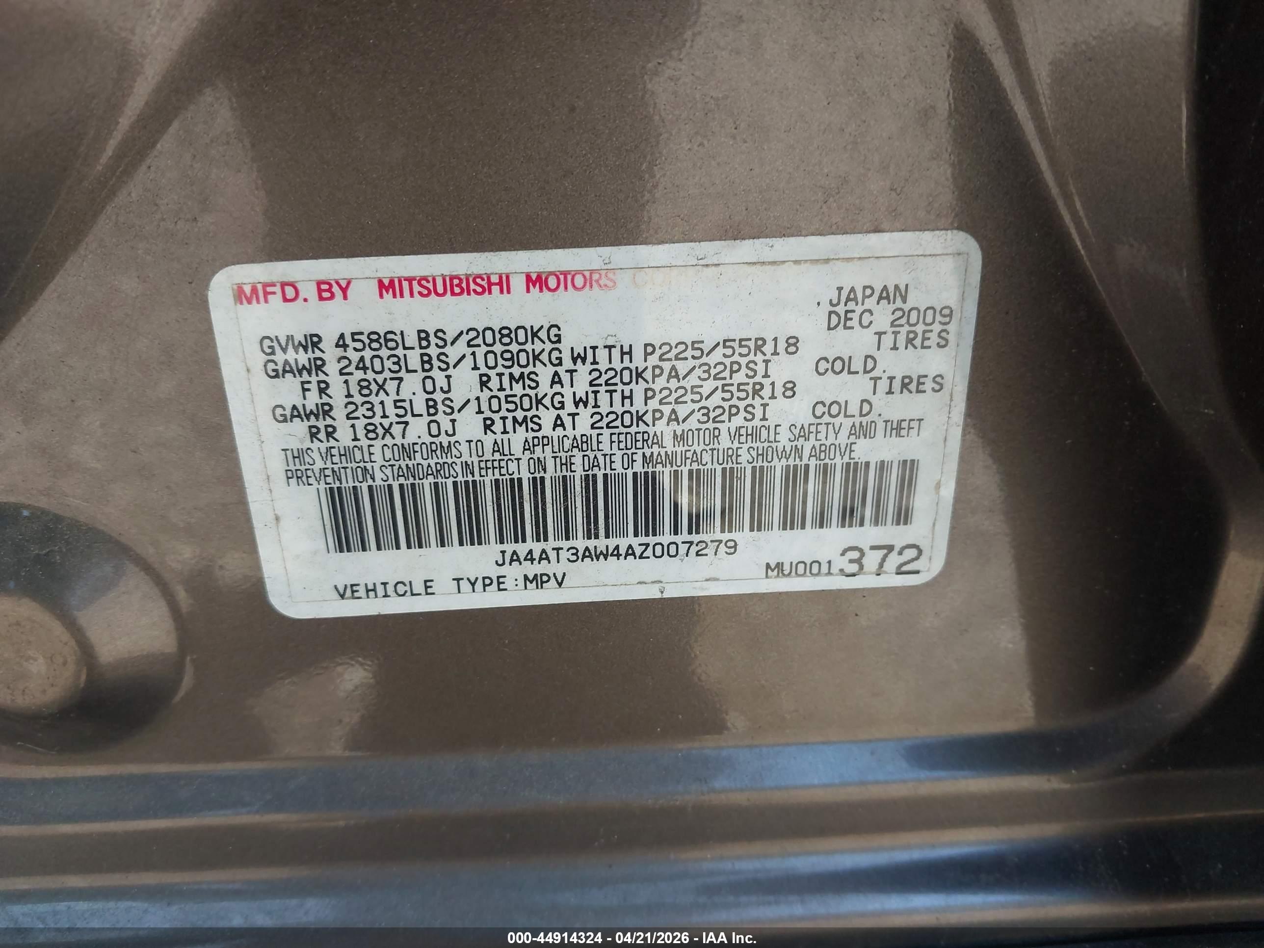 MITSUBISHI OUTLANDER image 9