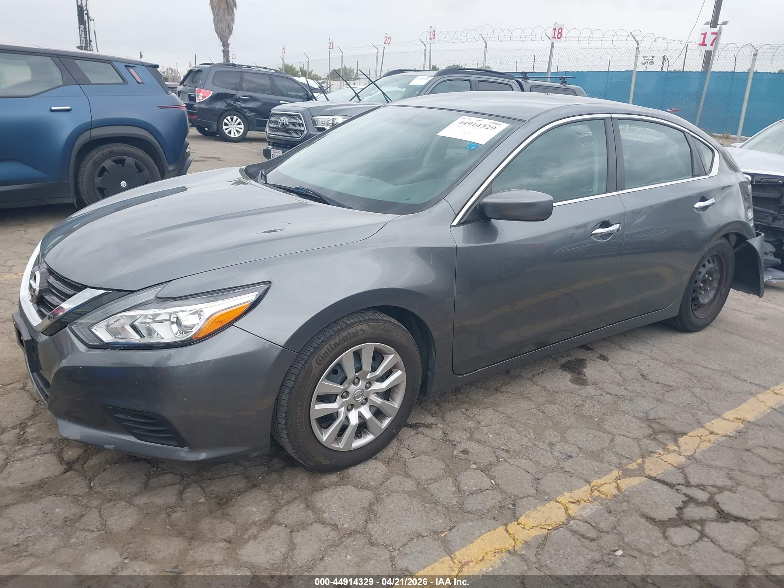 NISSAN ALTIMA image 2