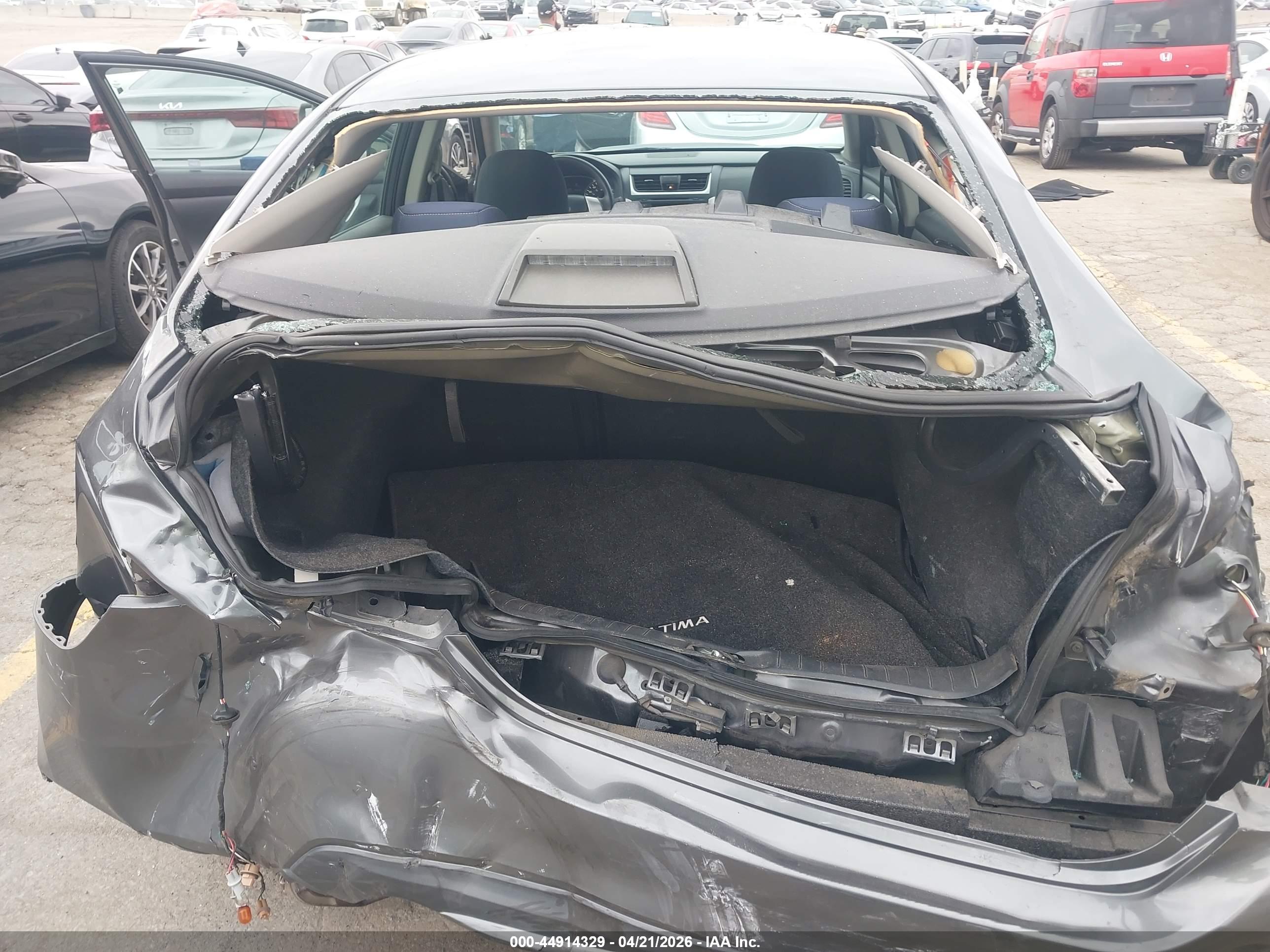NISSAN ALTIMA image 6