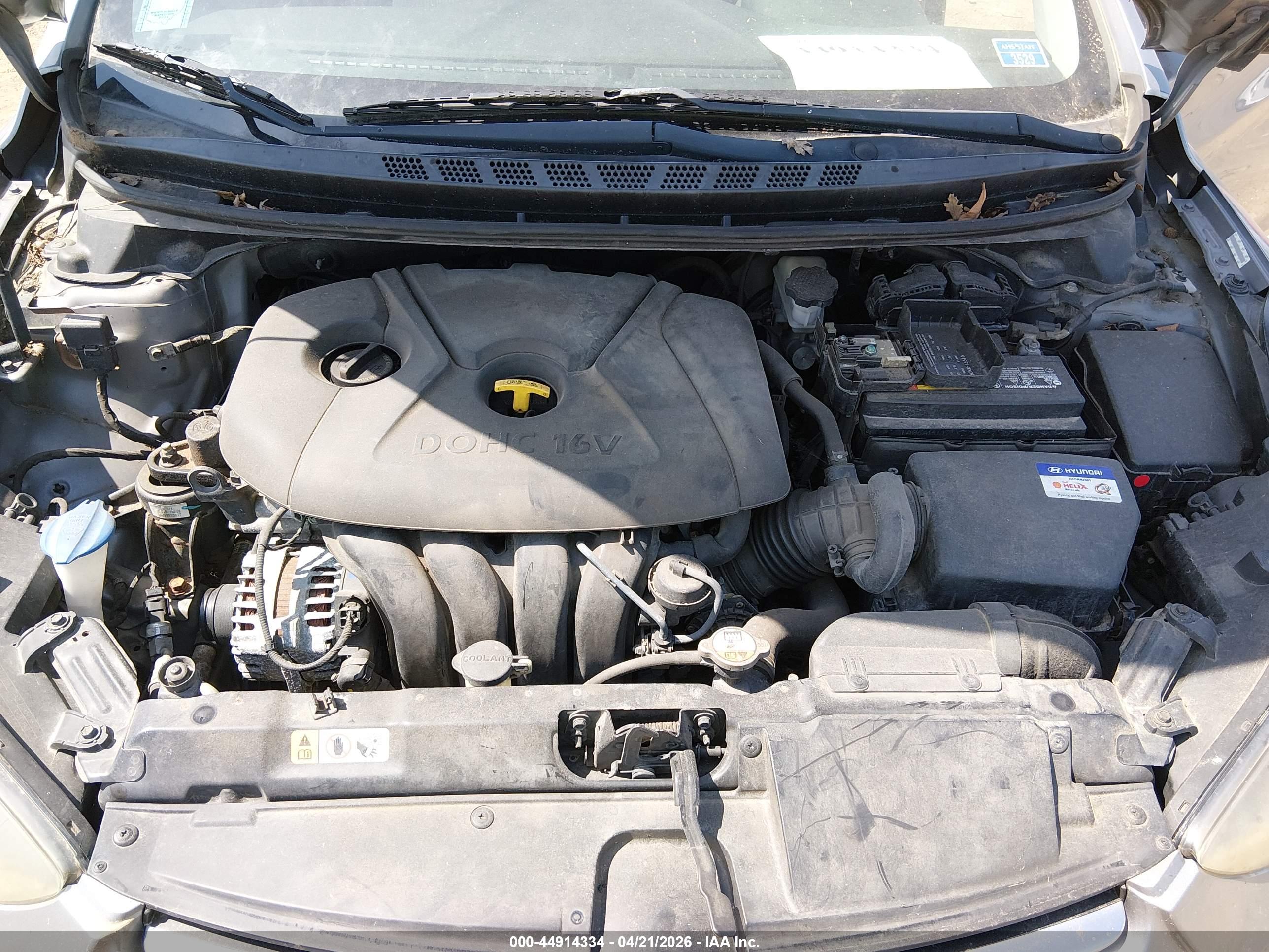 HYUNDAI ELANTRA image 10