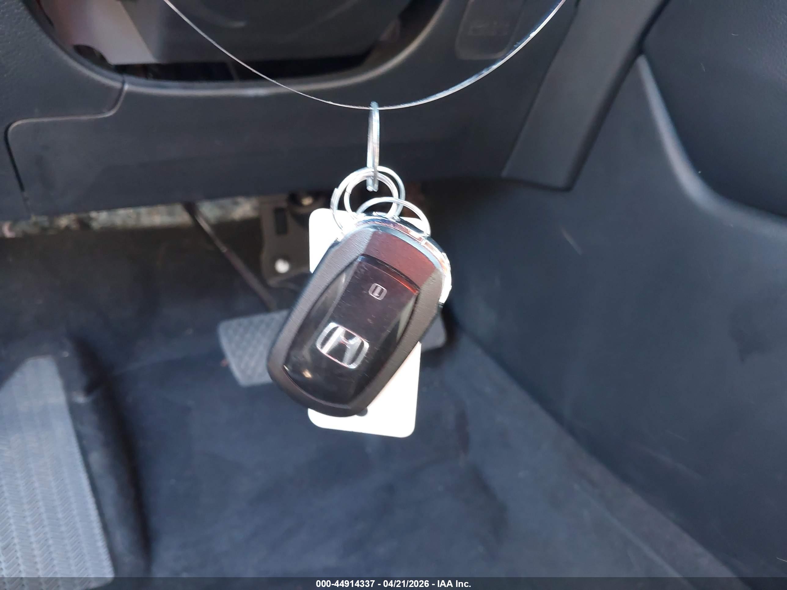 HONDA CR-V image 11