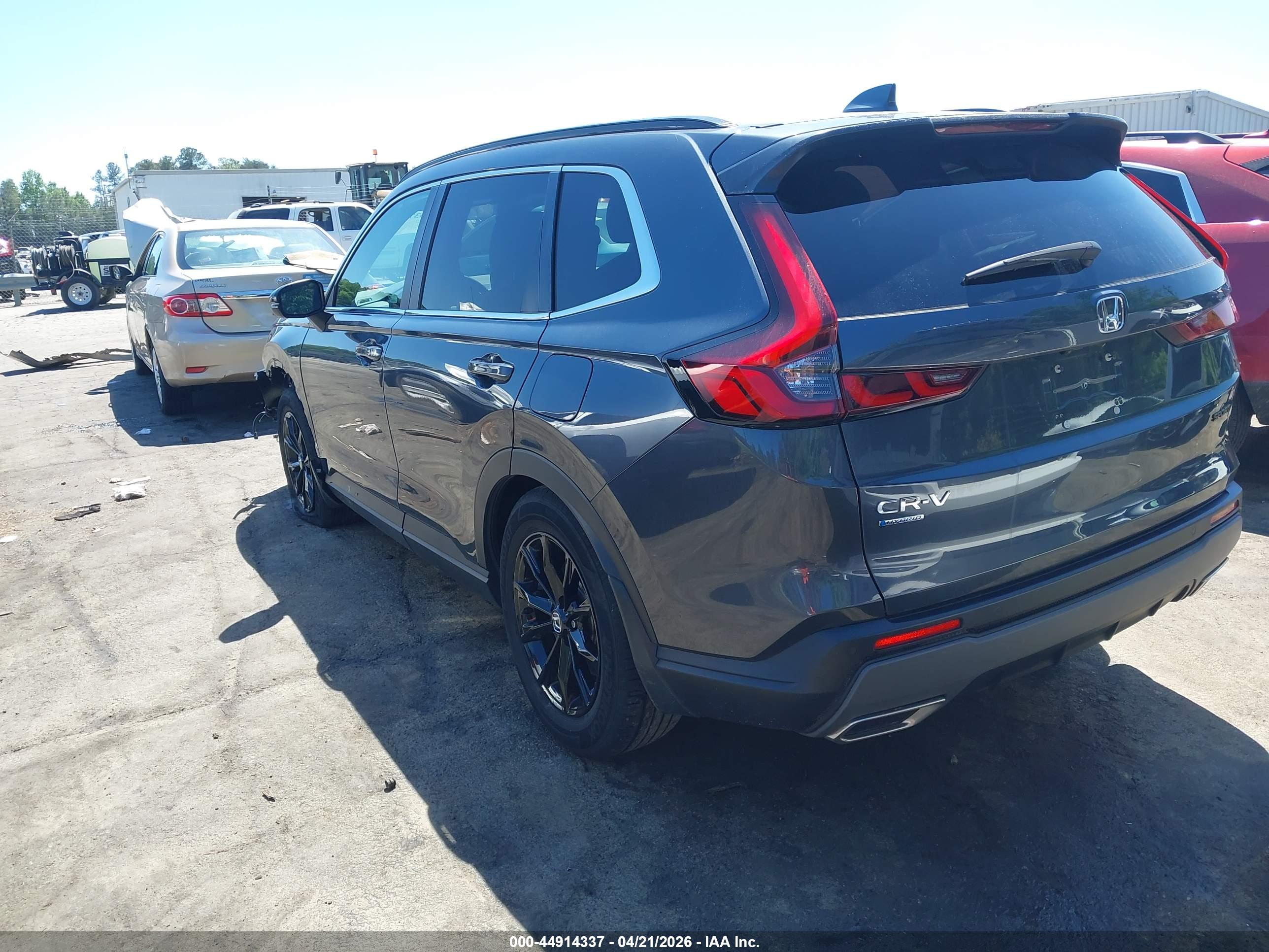 HONDA CR-V image 3