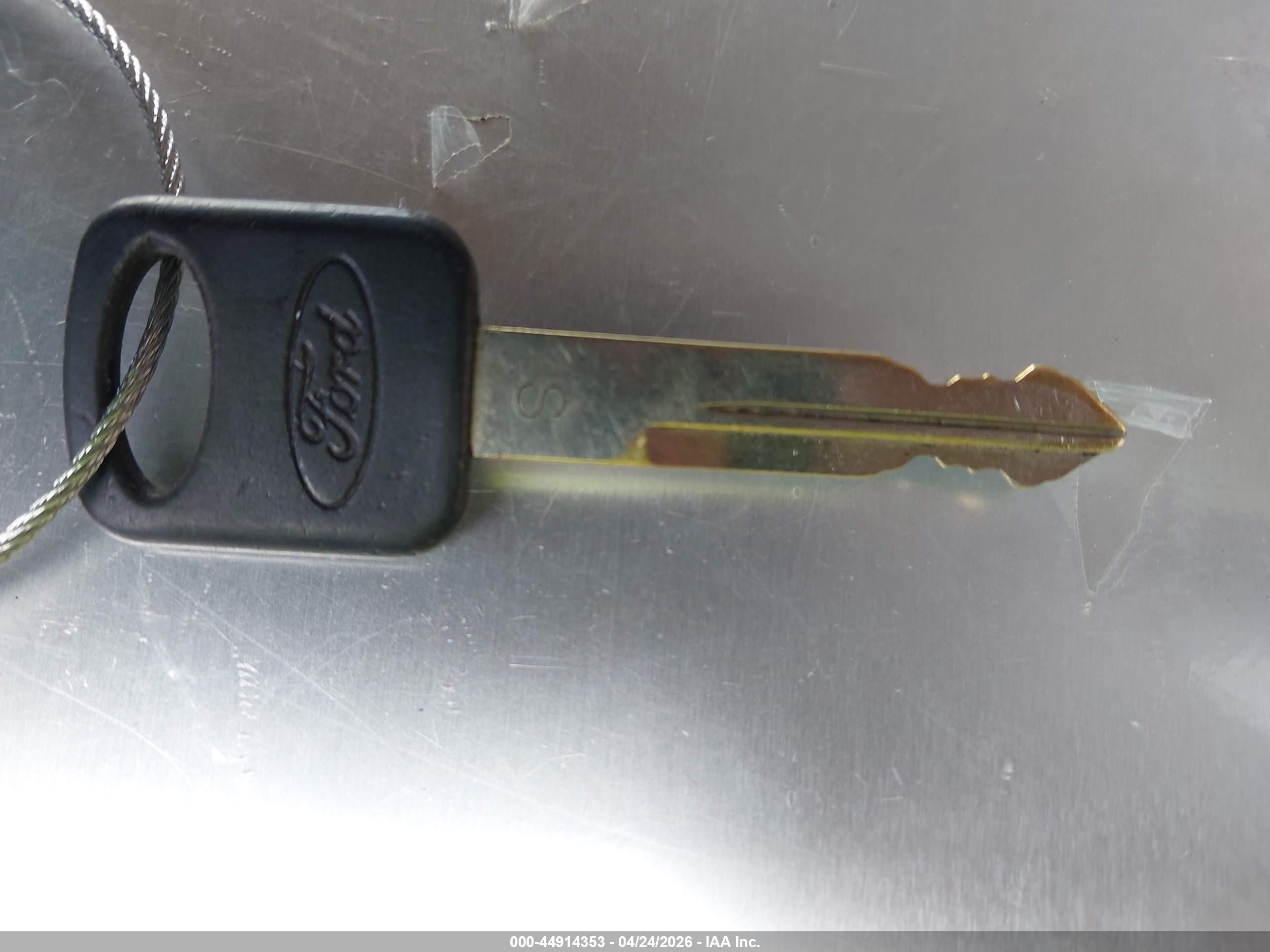 FORD RANGER image 11