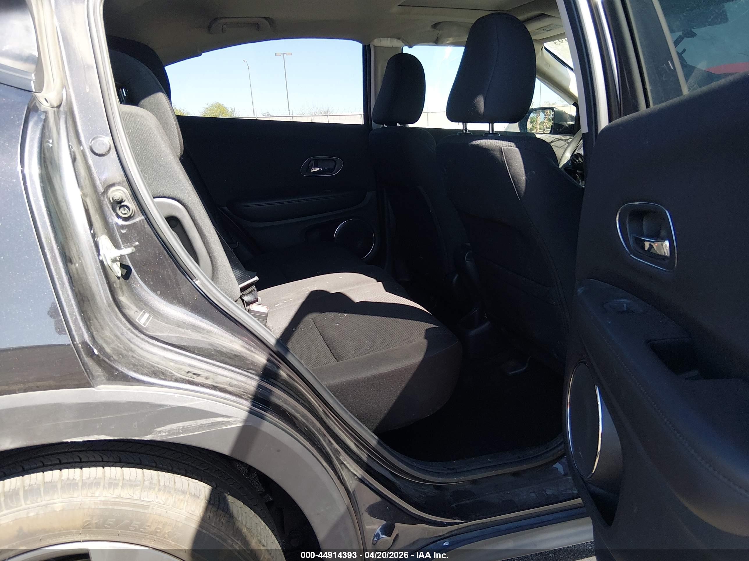 HONDA HR-V image 8