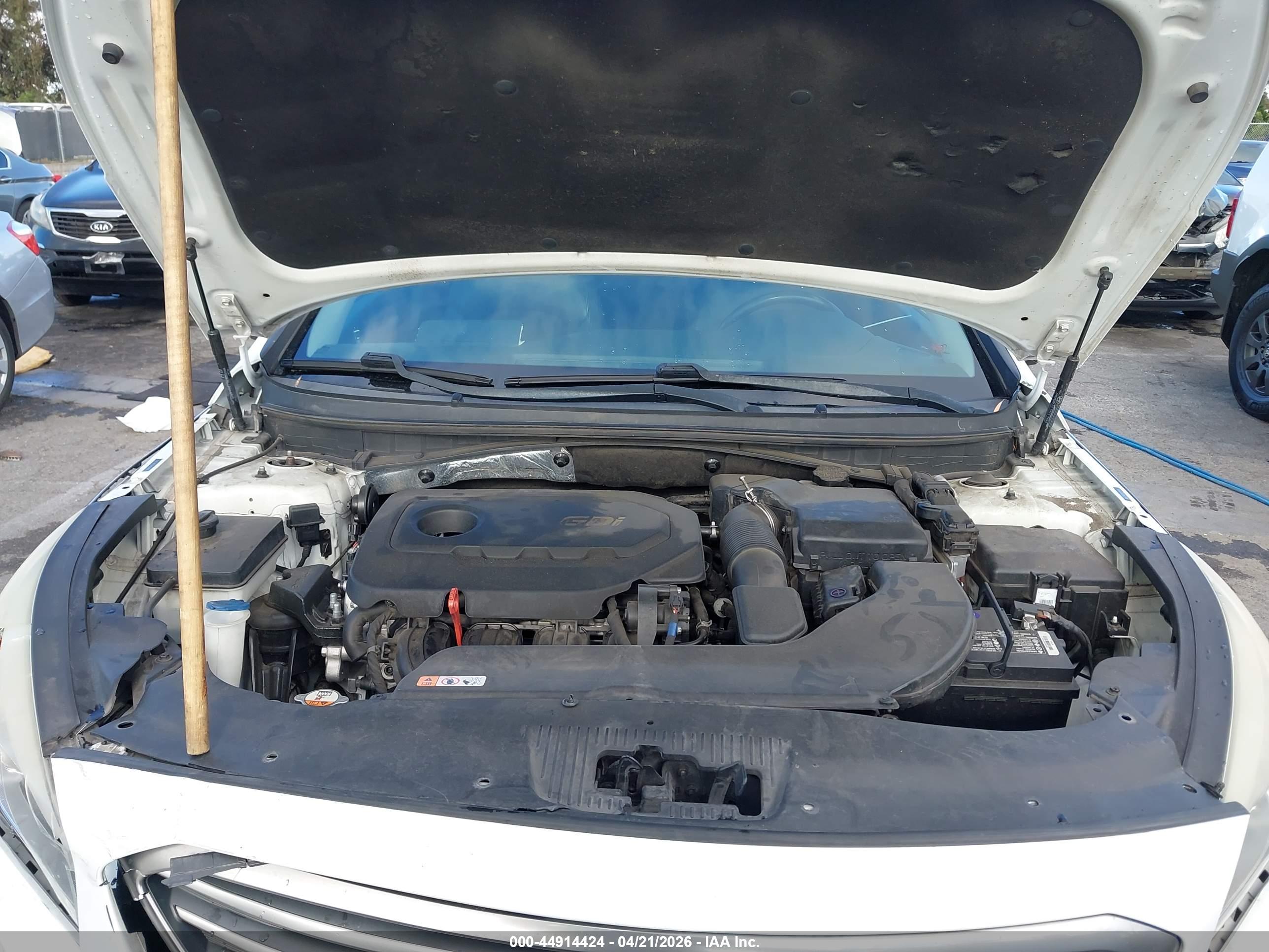 HYUNDAI SONATA image 10