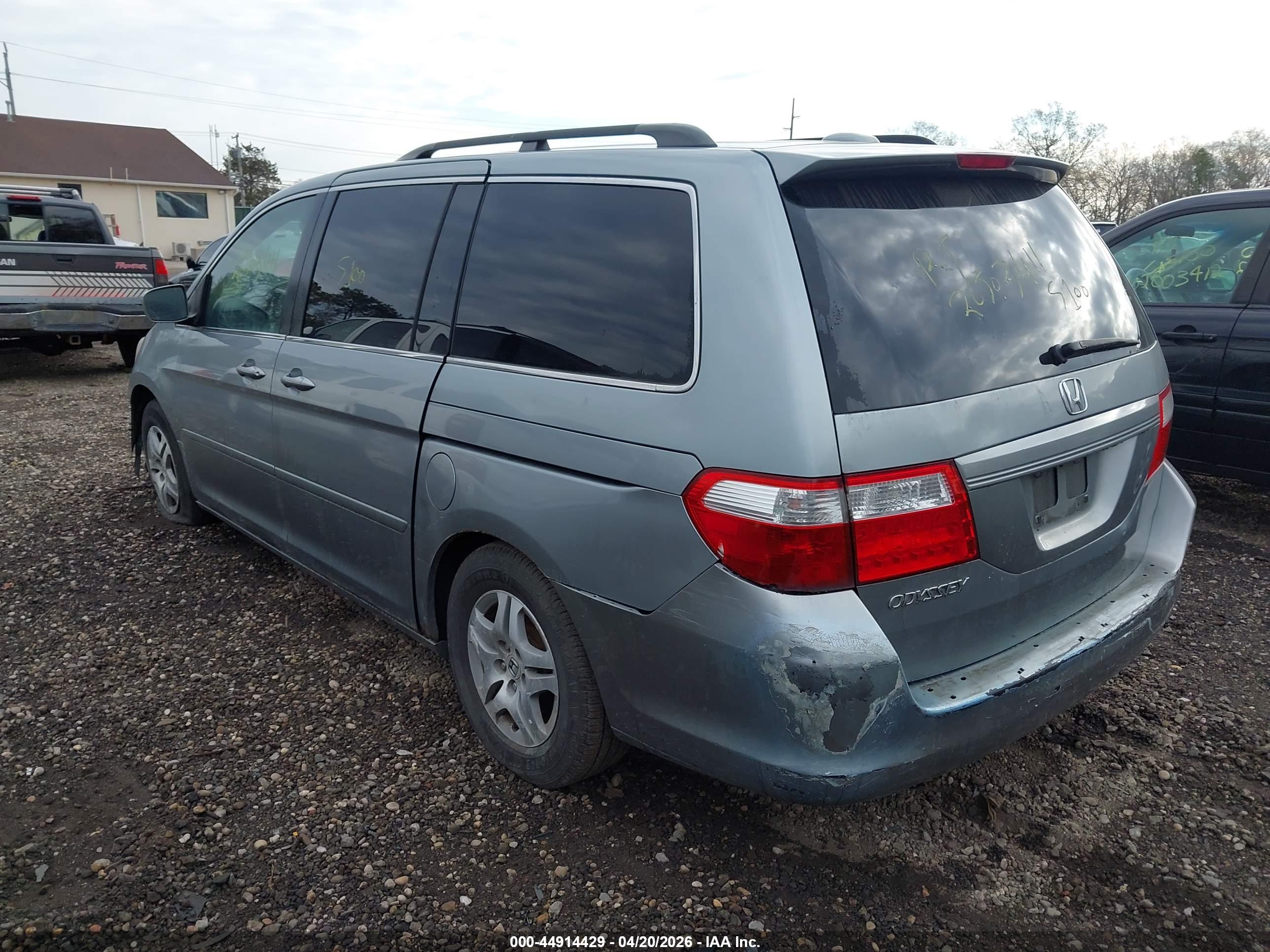 HONDA ODYSSEY image 3