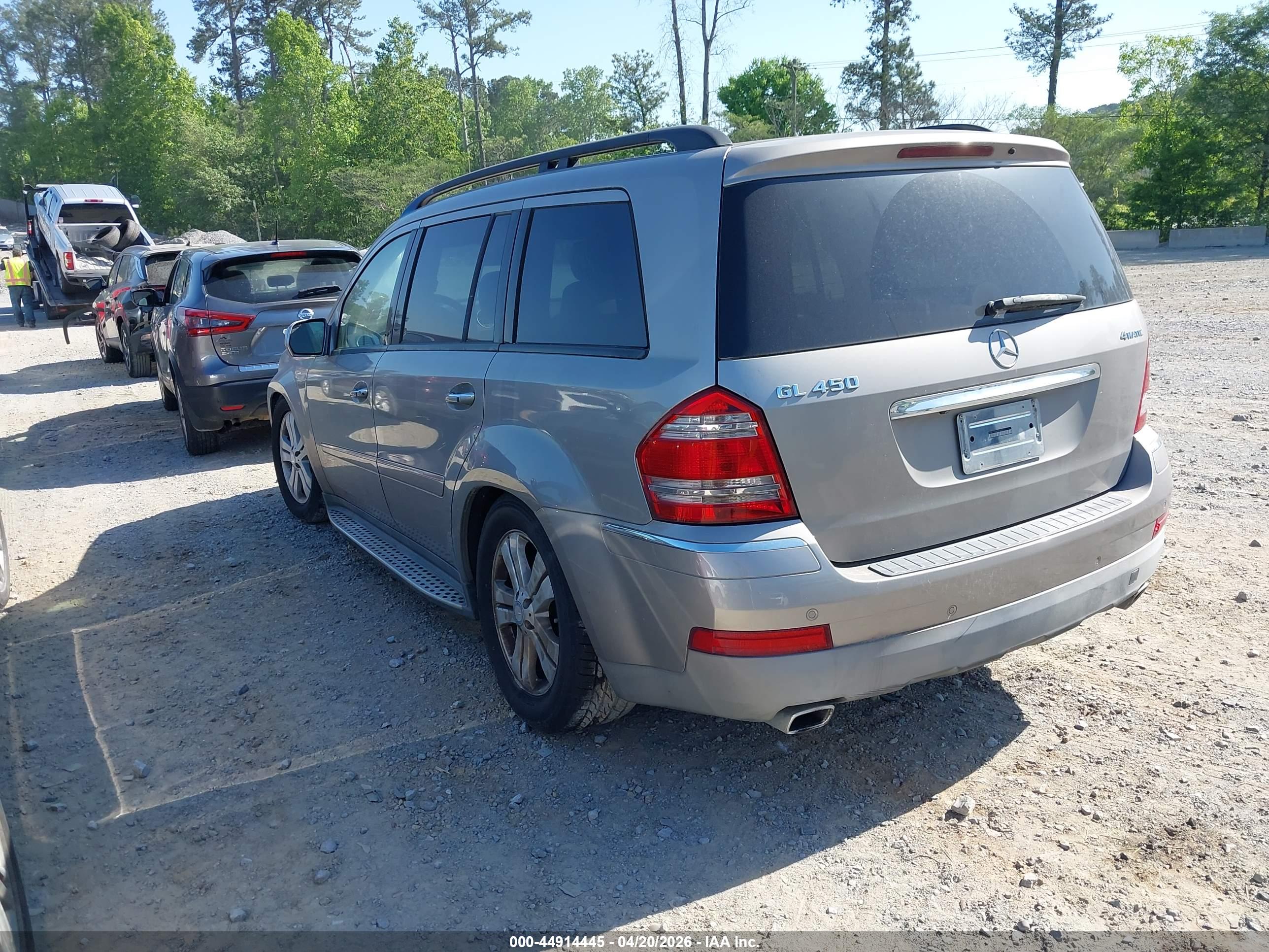 MERCEDES-BENZ GL image 3