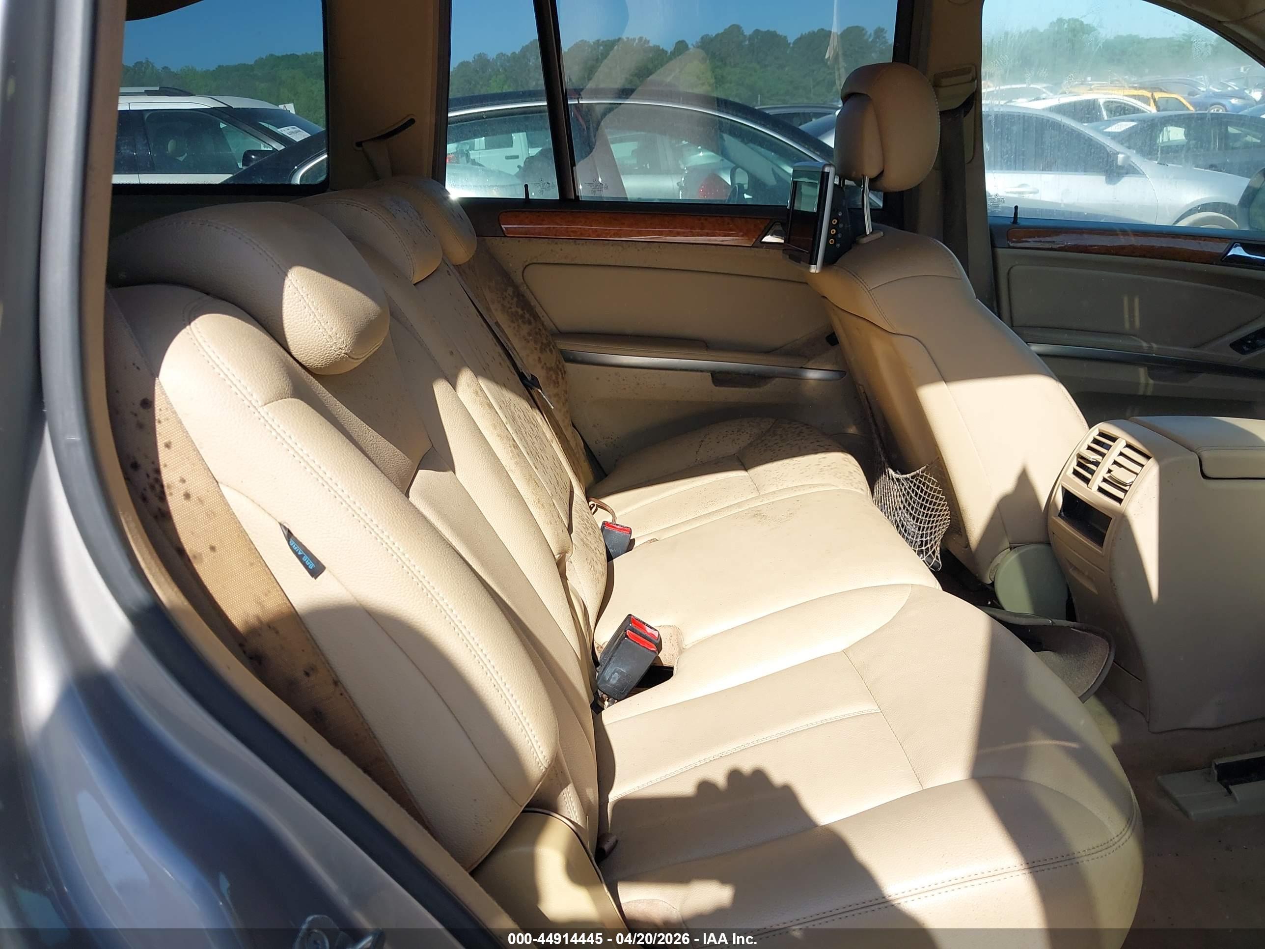 MERCEDES-BENZ GL image 8