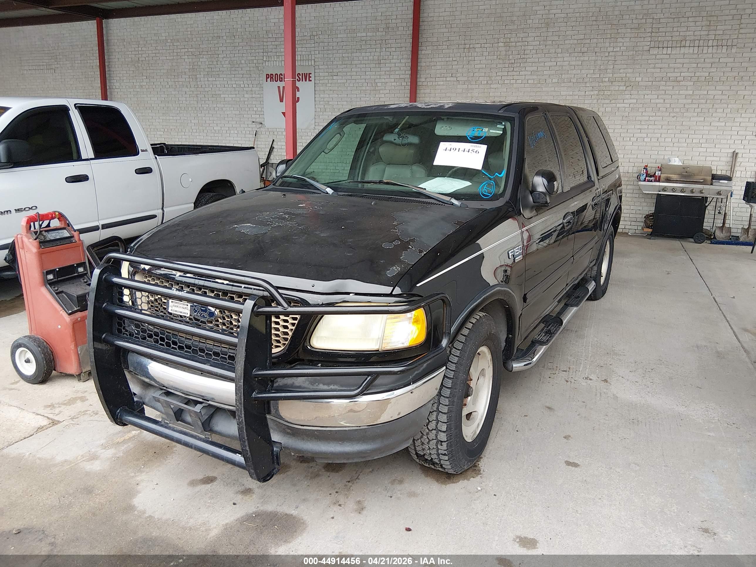 FORD F-150 image 6