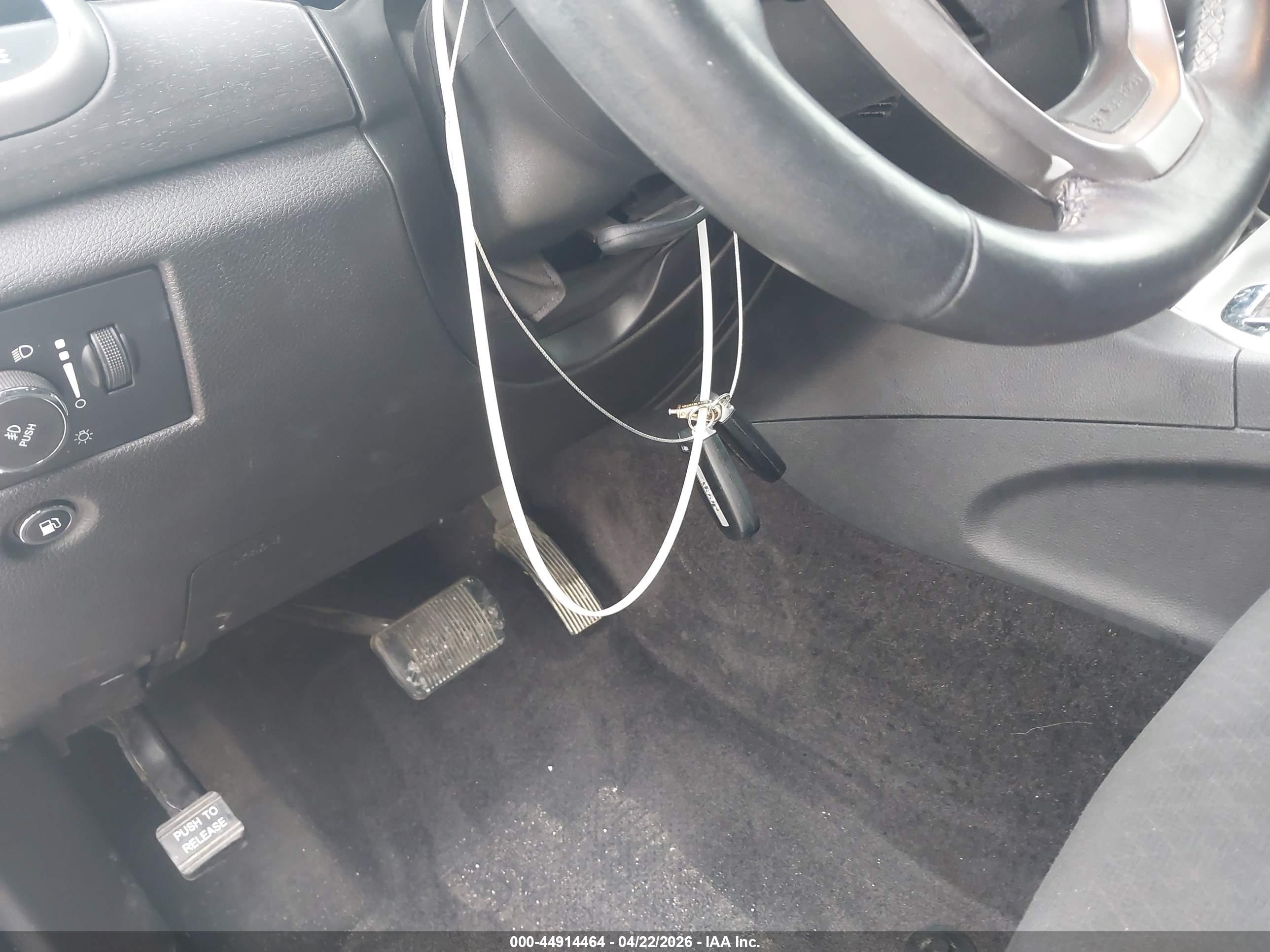 JEEP GRAND image 11