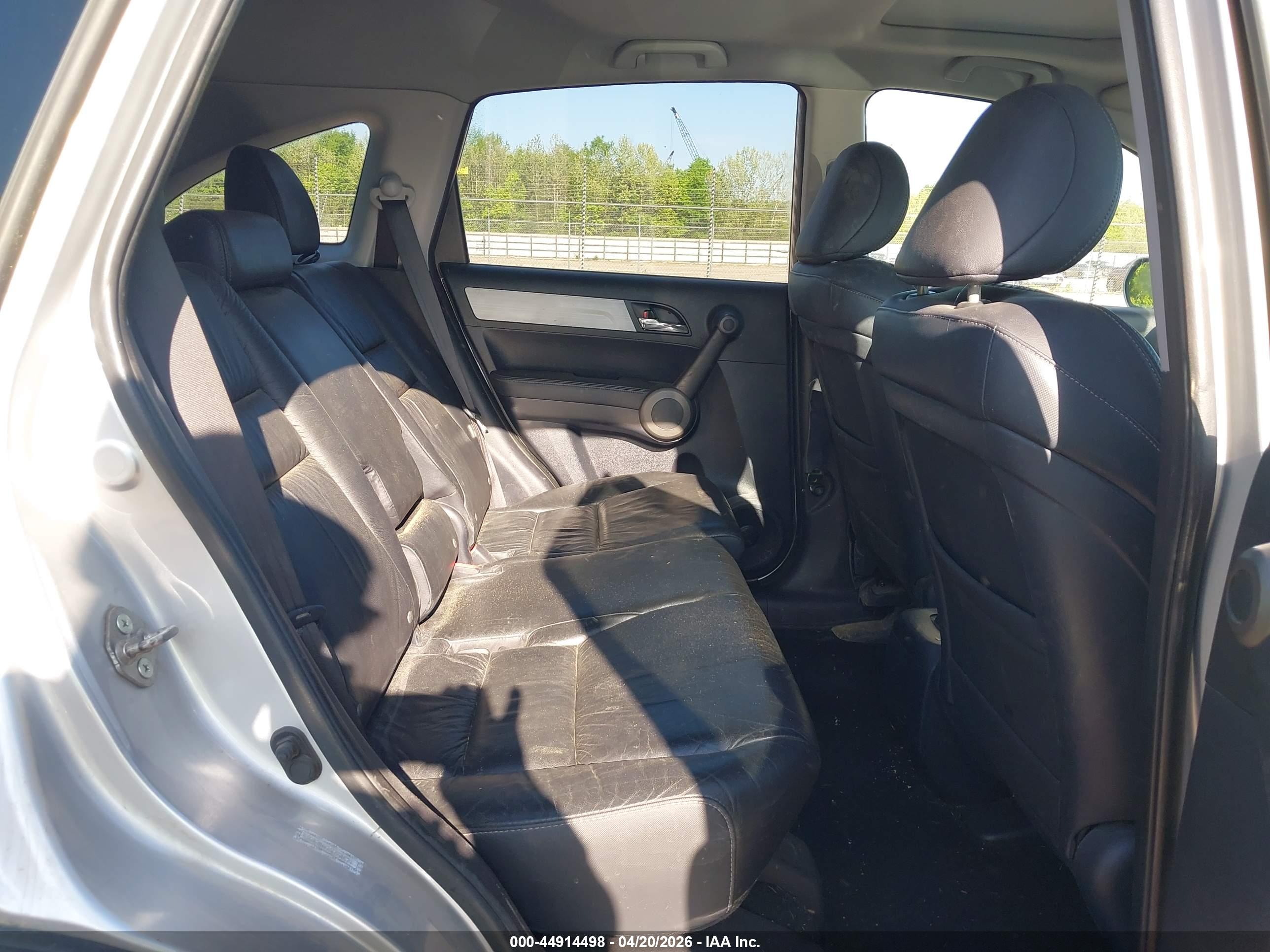 HONDA CR-V image 8