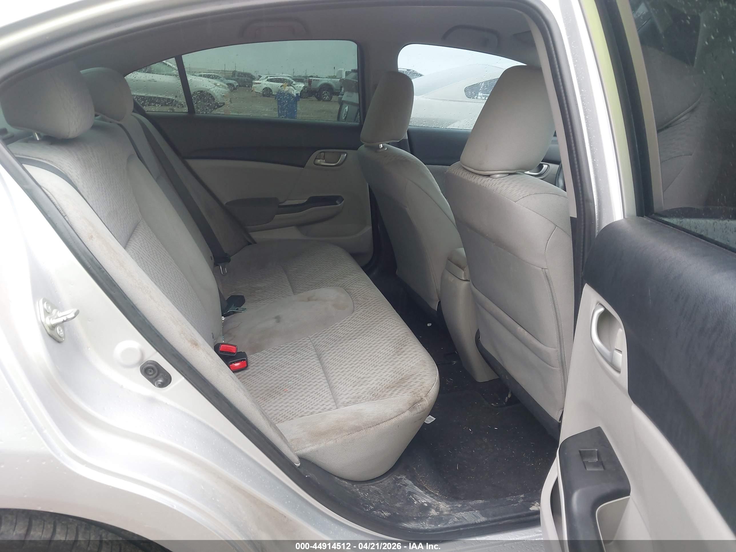 HONDA CIVIC image 8
