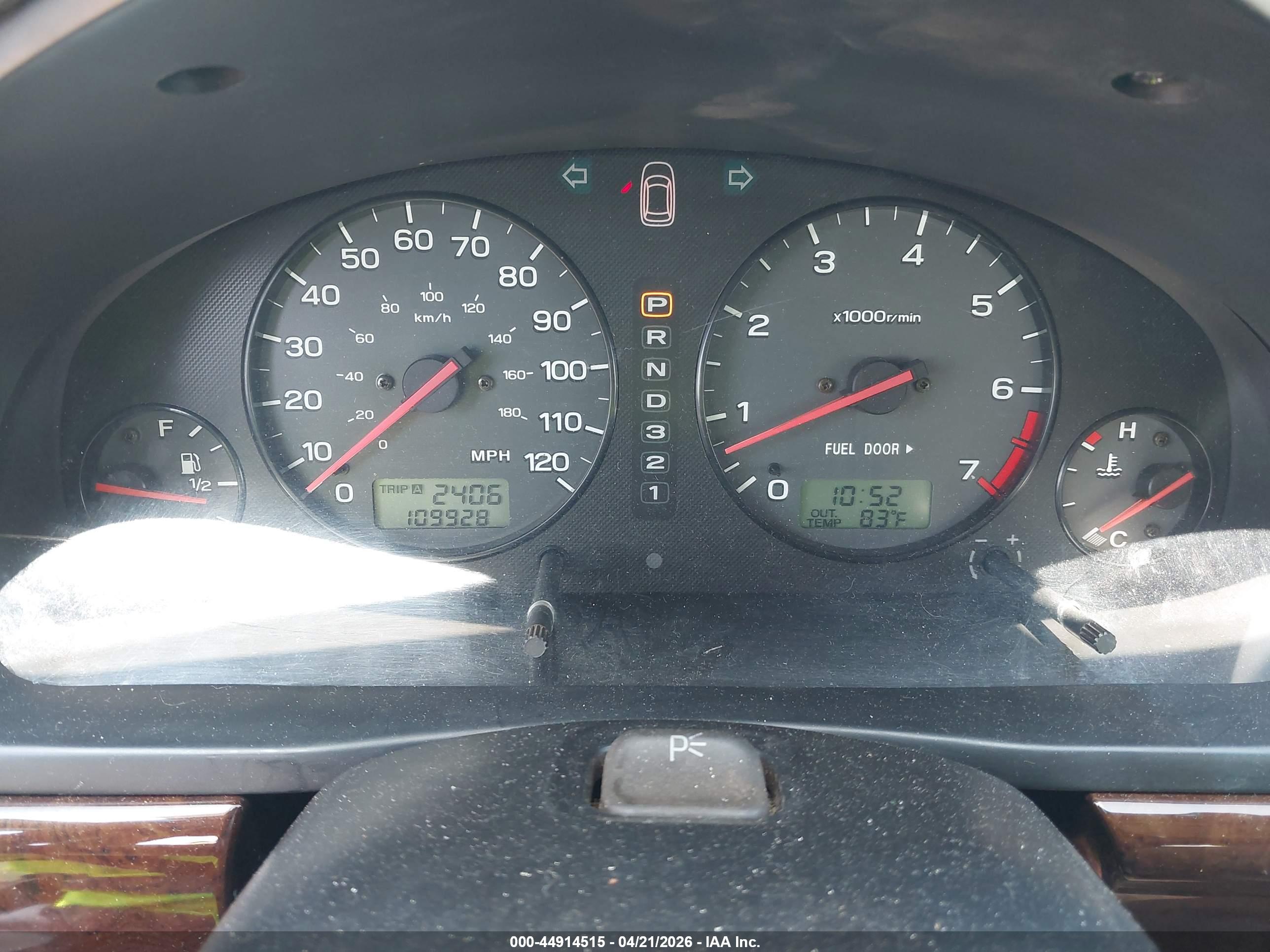 SUBARU OUTBACK image 7