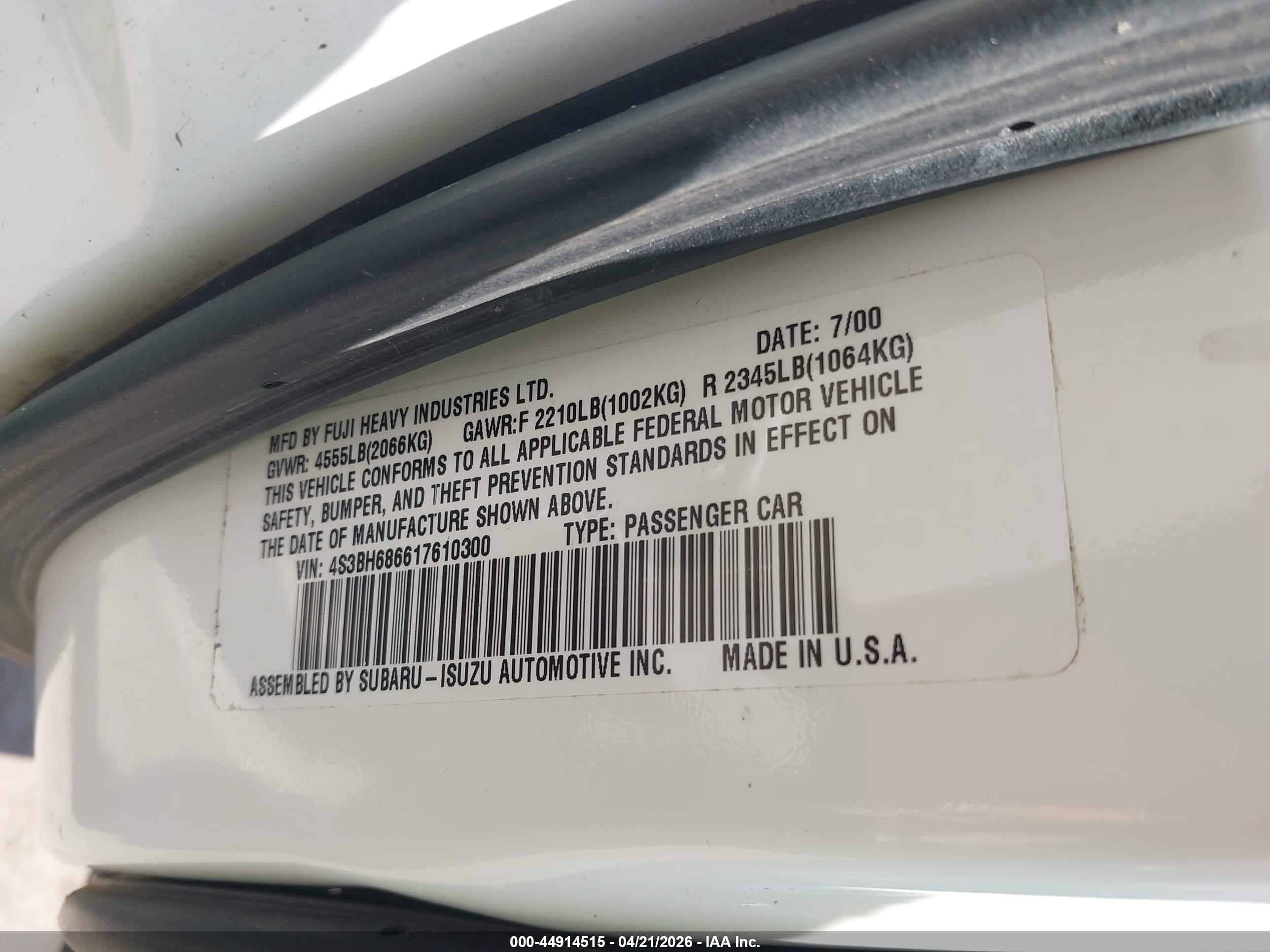 SUBARU OUTBACK image 9