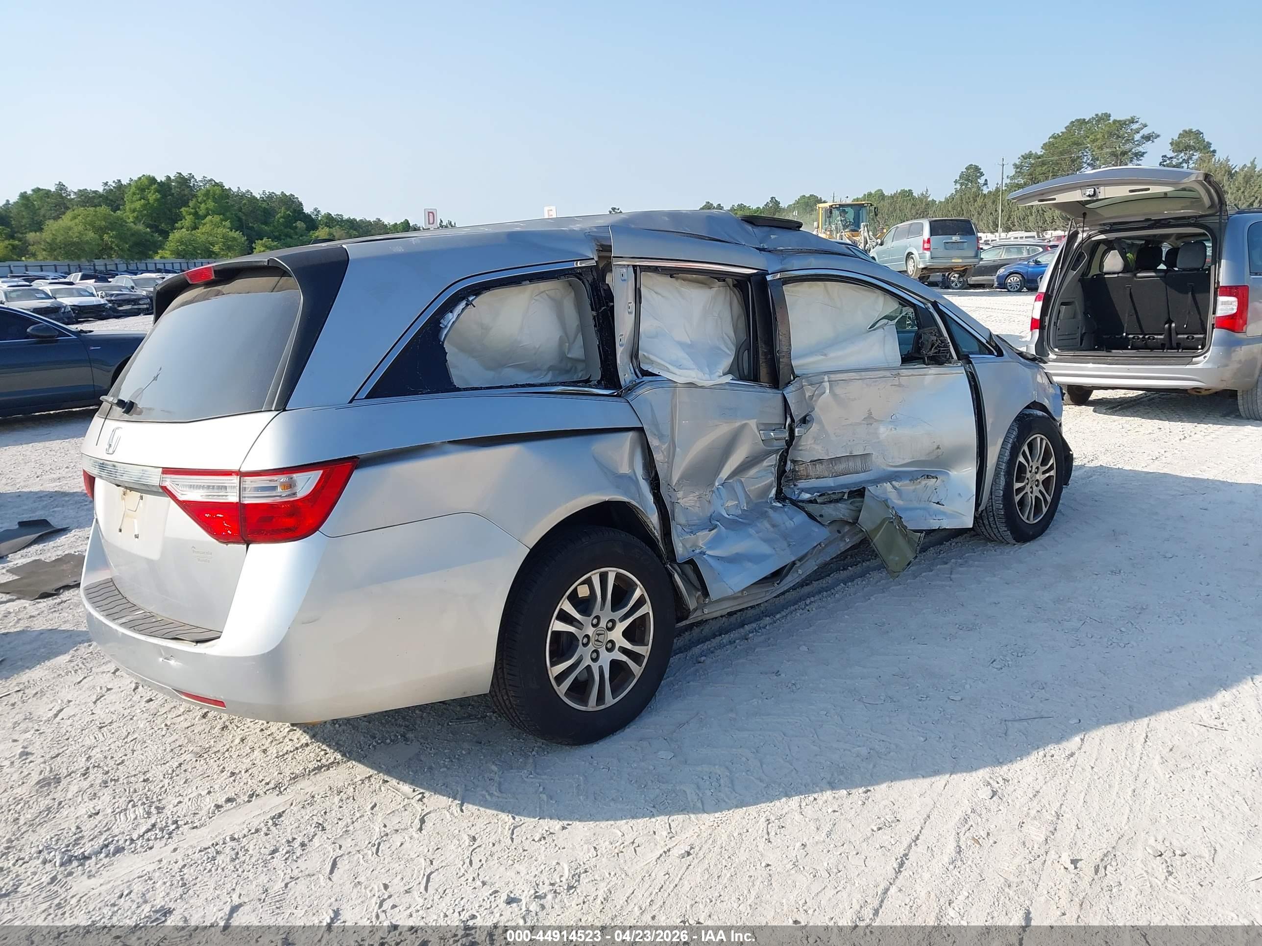 HONDA ODYSSEY image 4