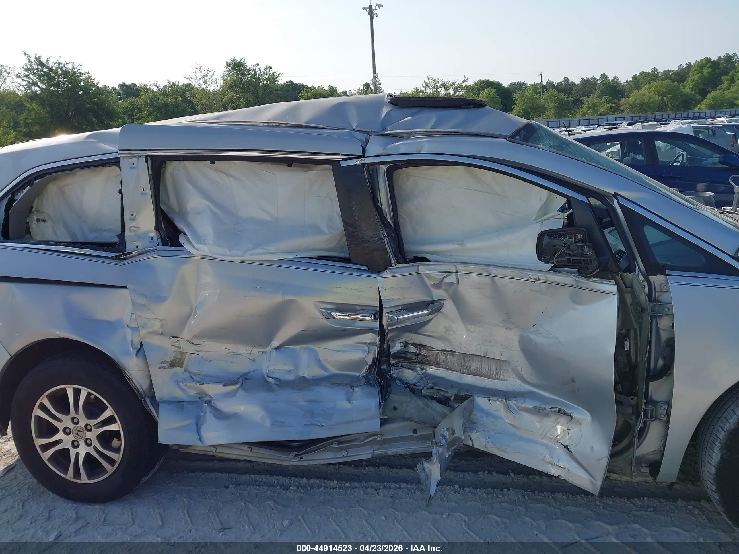 HONDA ODYSSEY image 6