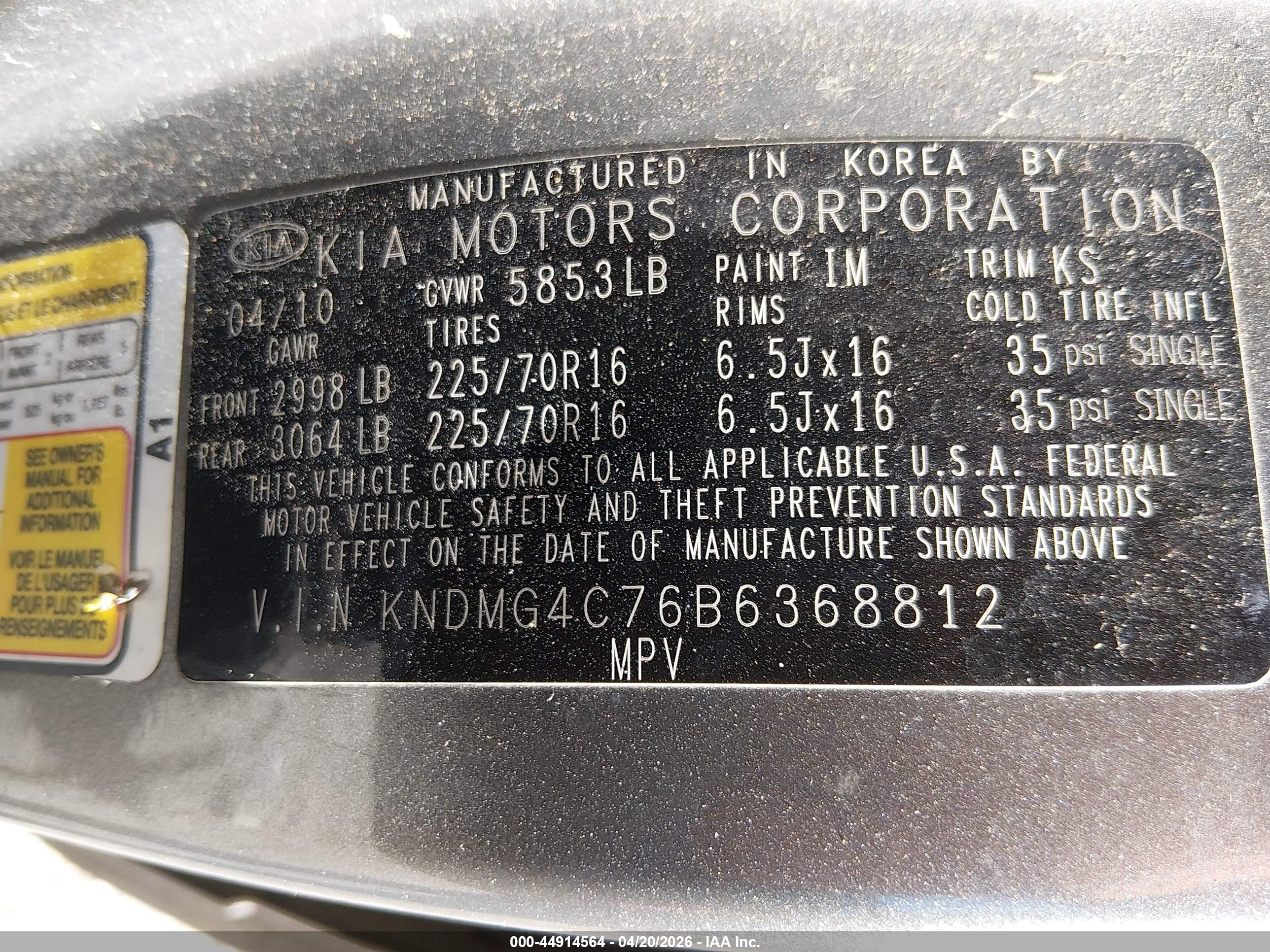 KIA SEDONA image 9