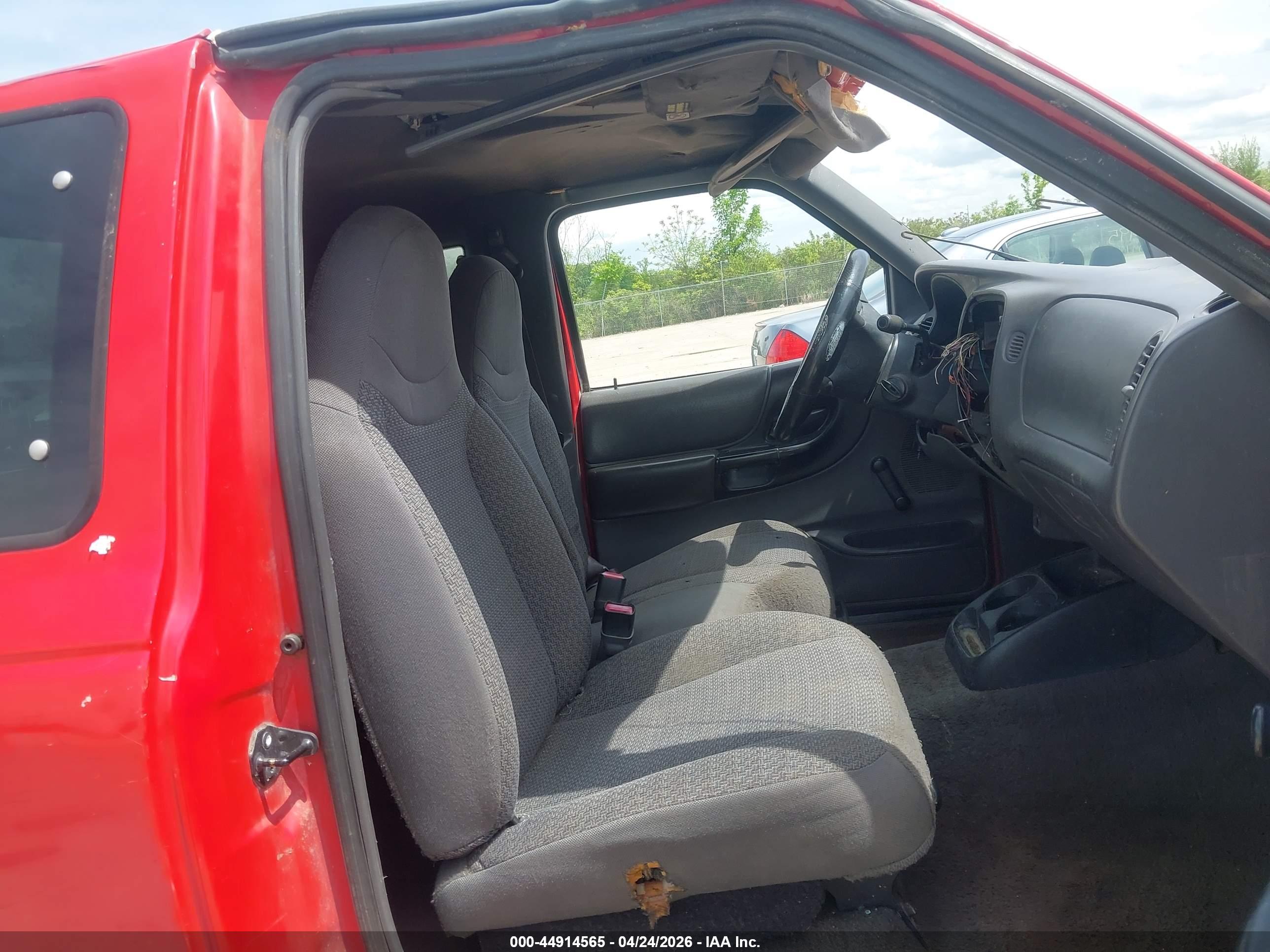 FORD RANGER image 8