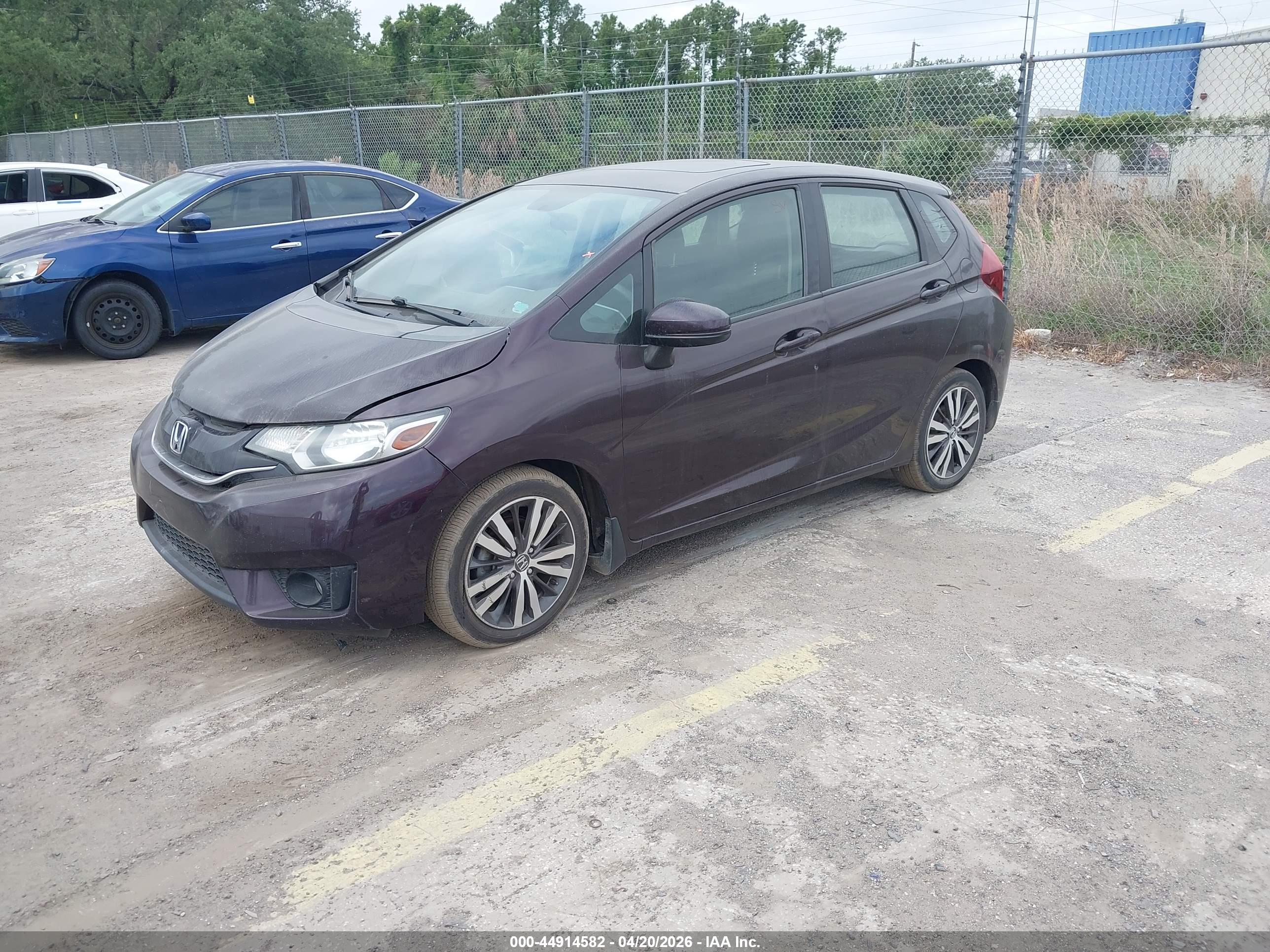 HONDA FIT image 2