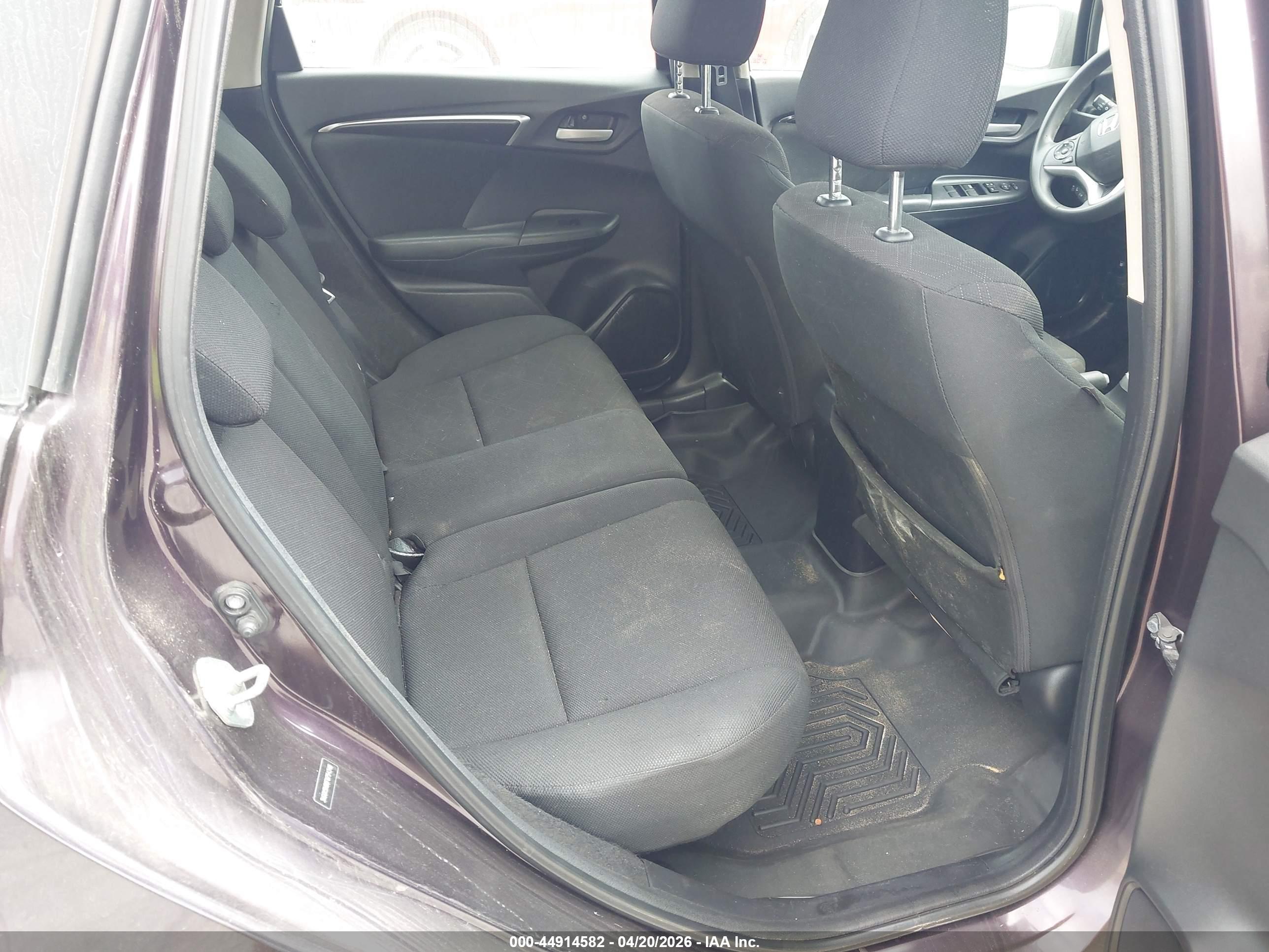 HONDA FIT image 8