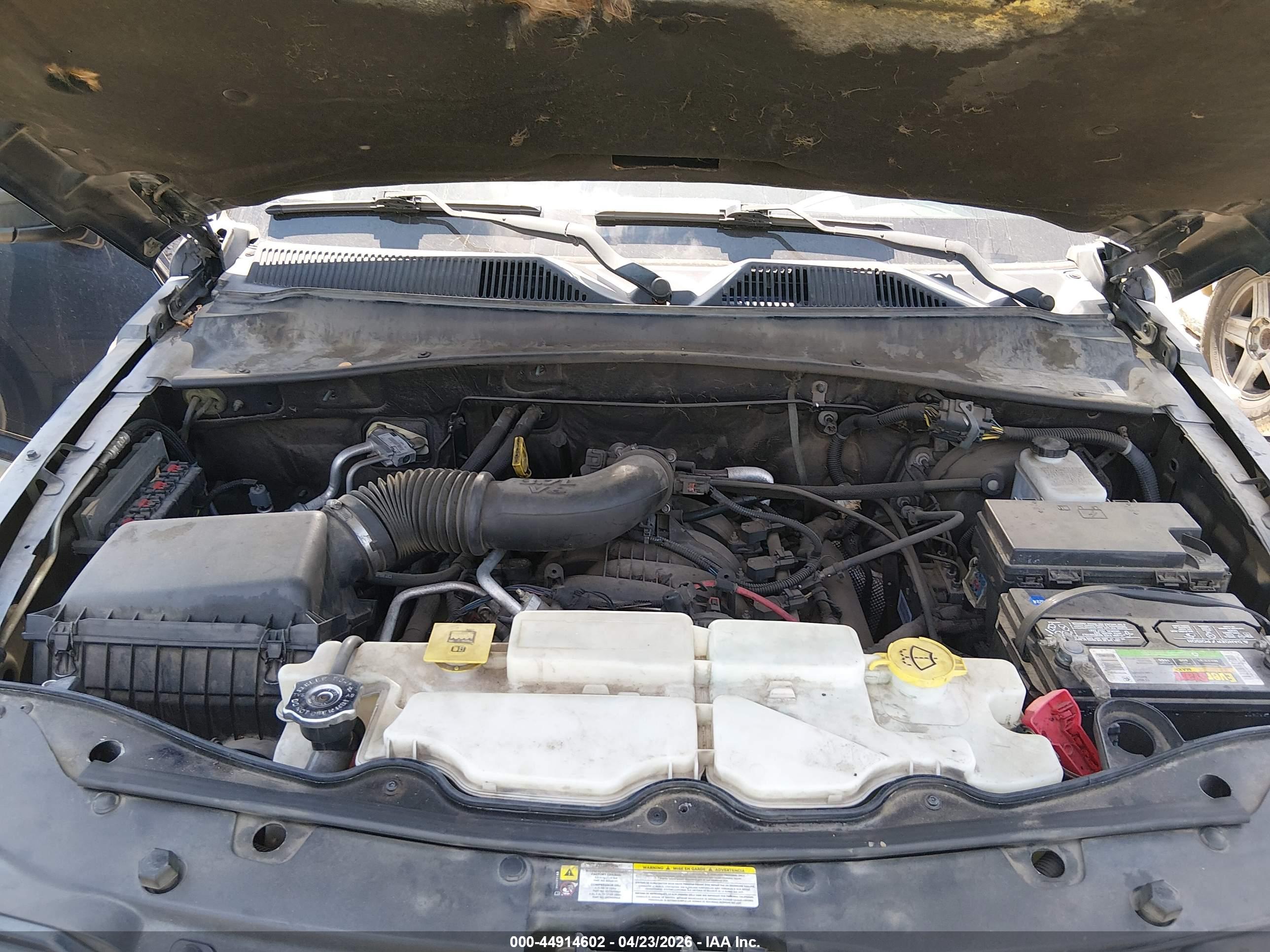 JEEP LIBERTY image 10