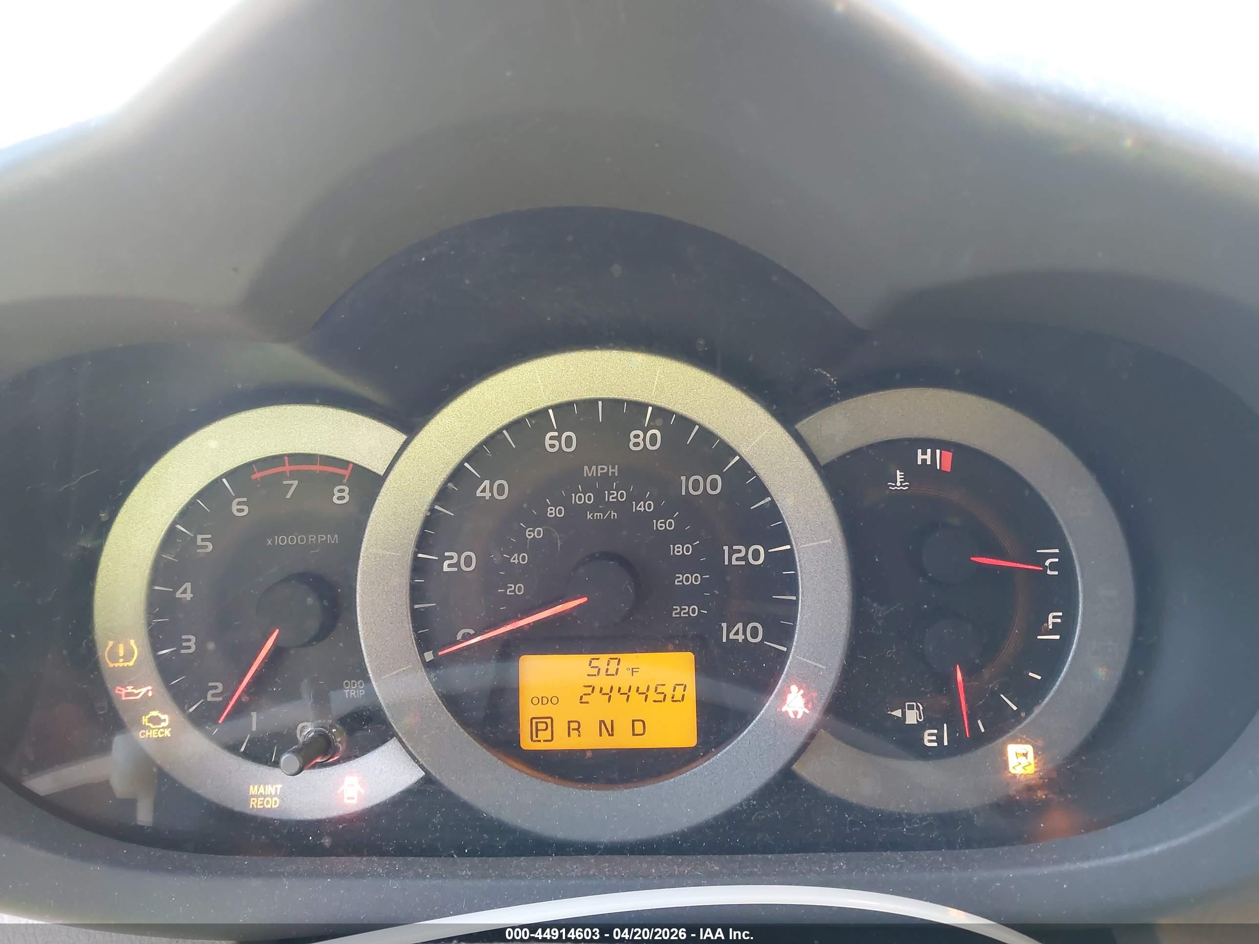 TOYOTA RAV4 image 7