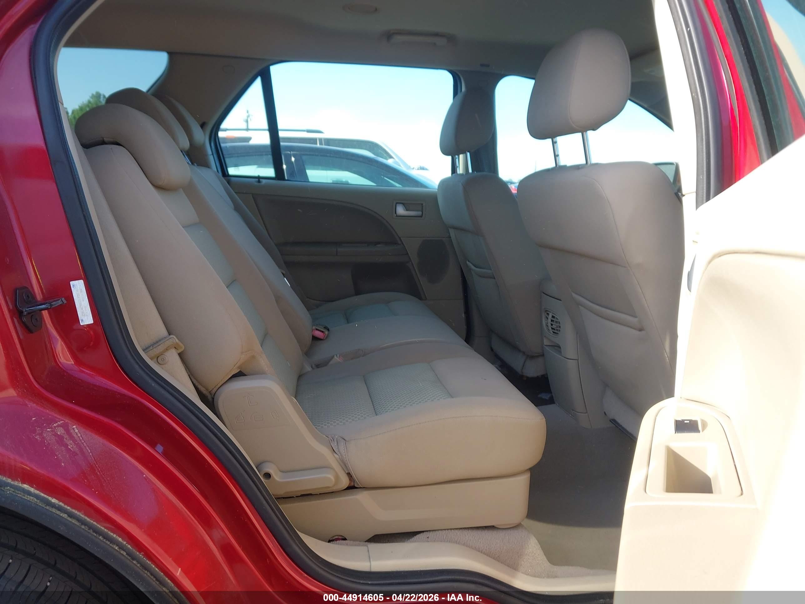 FORD FREESTYLE image 8