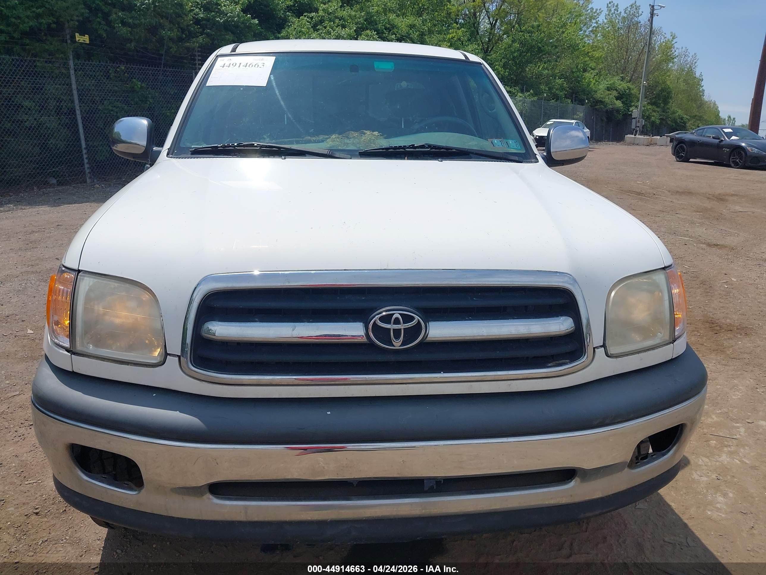 TOYOTA TUNDRA image 10