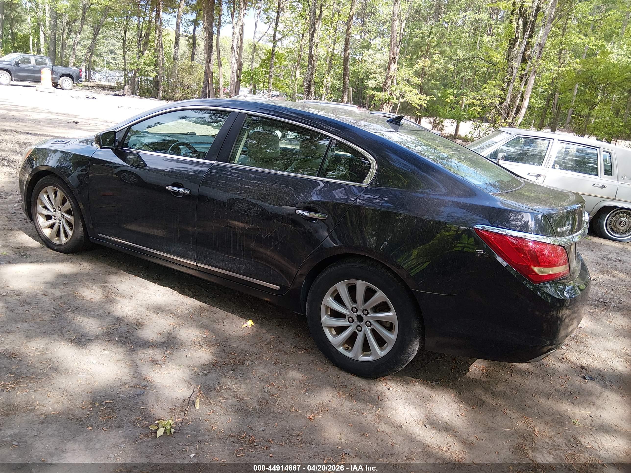 BUICK LACROSSE image 3