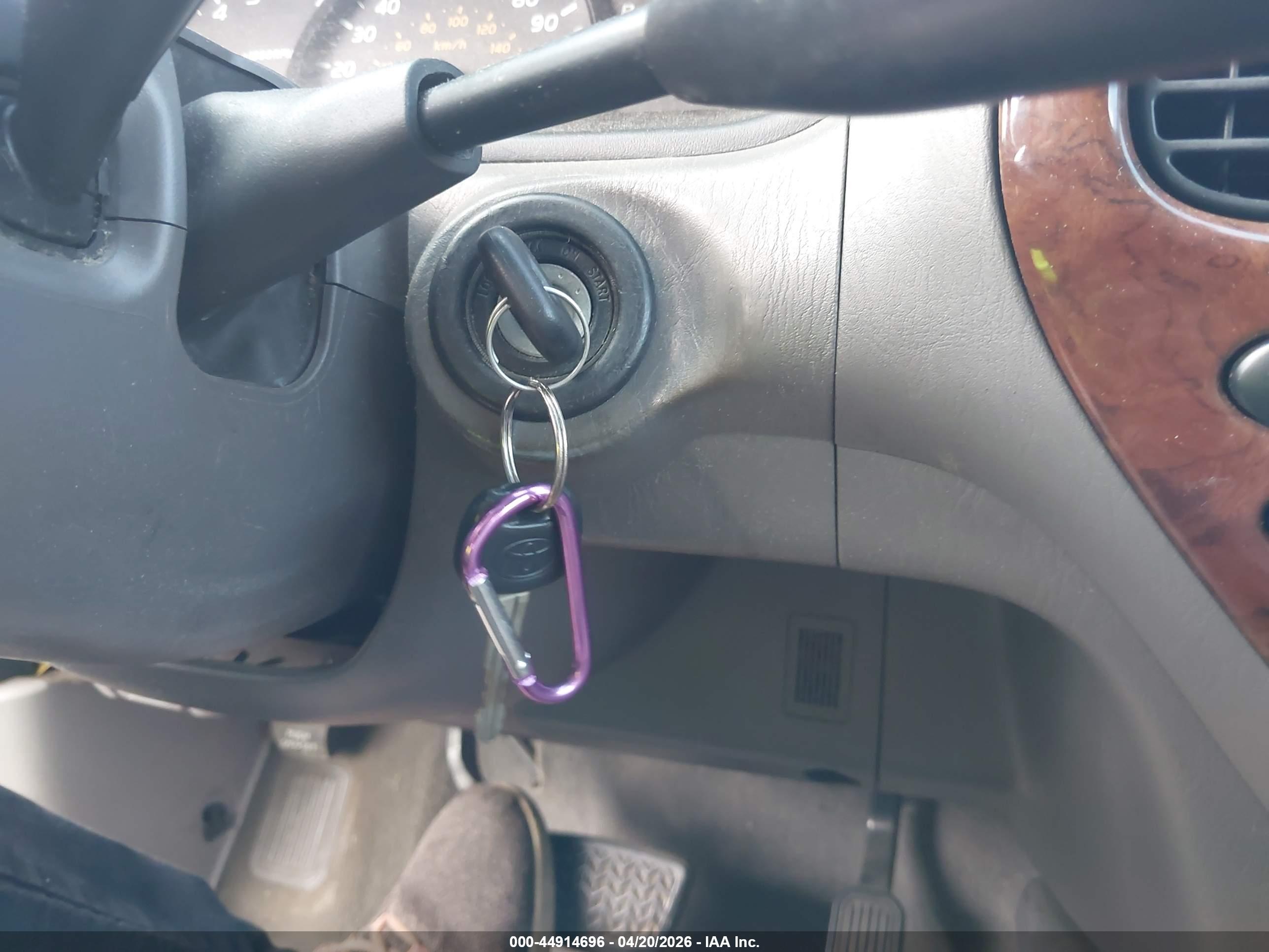 TOYOTA SEQUOIA image 11