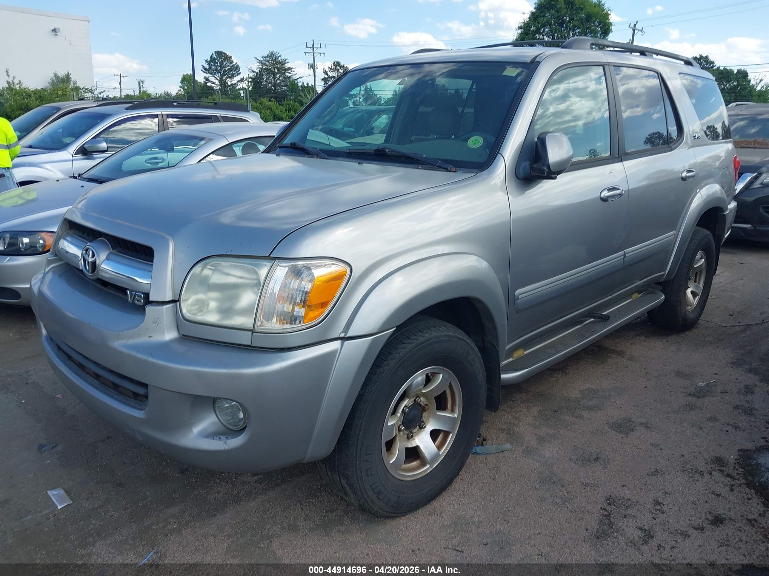 TOYOTA SEQUOIA image 2