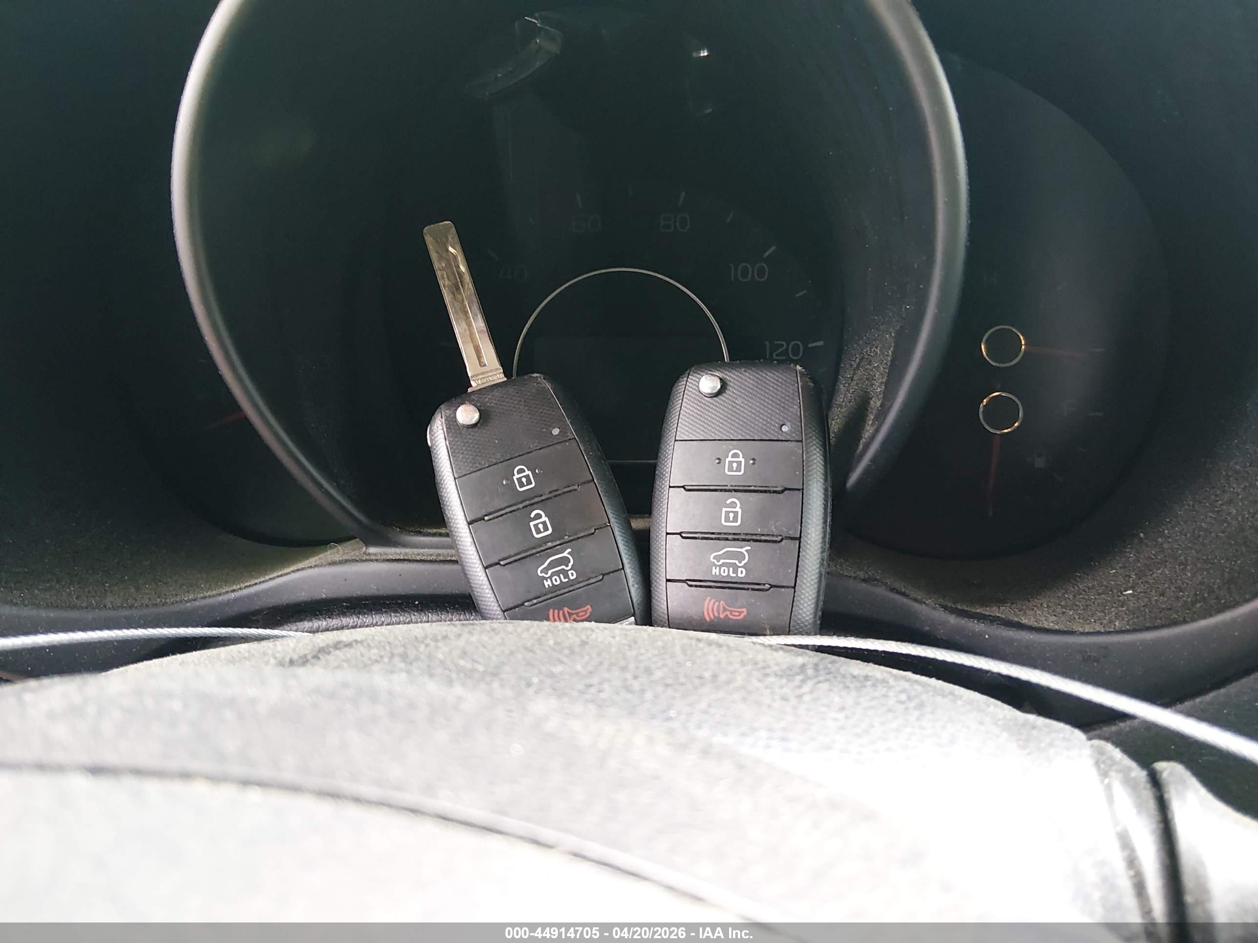 KIA SOUL image 11