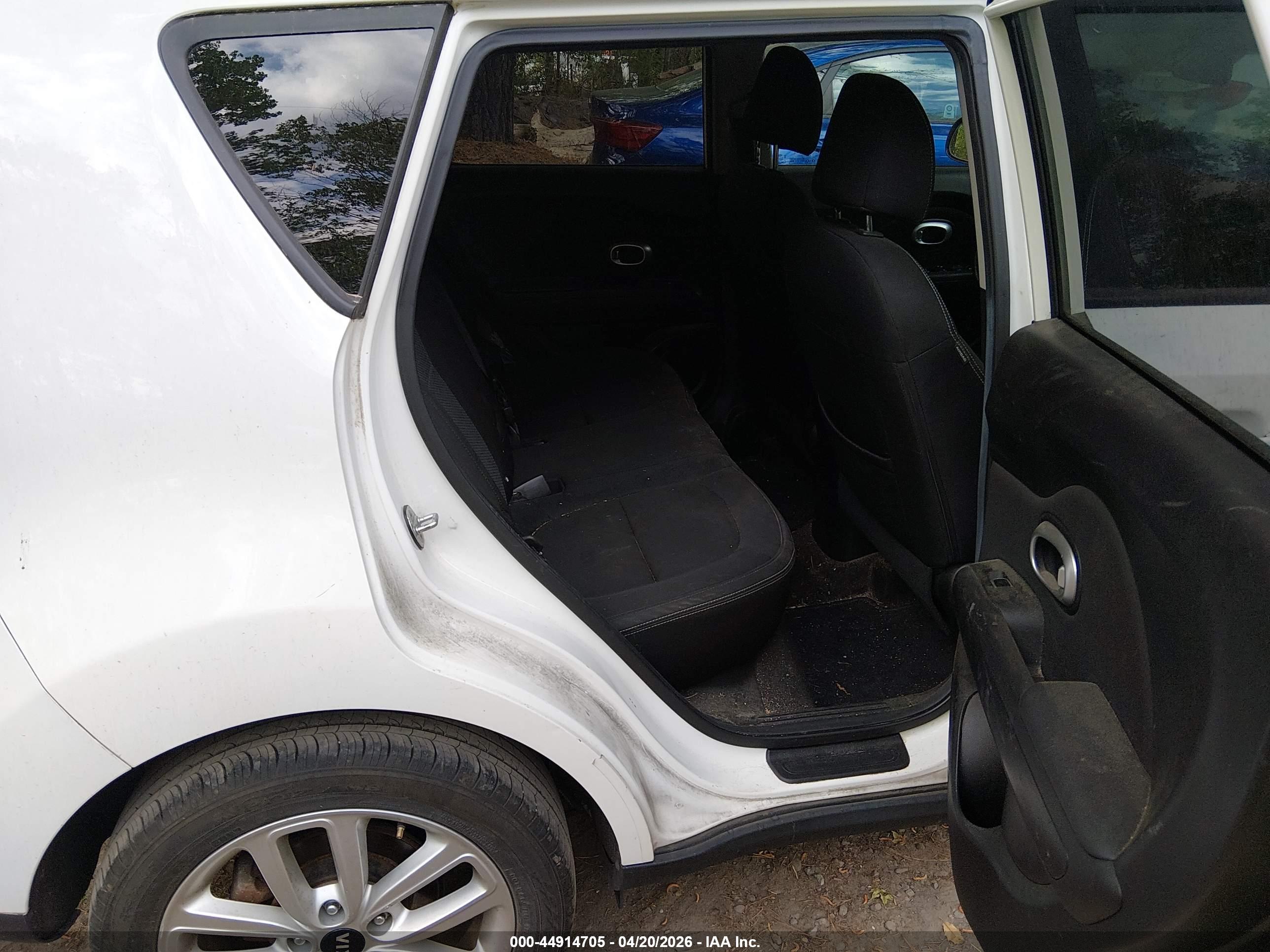 KIA SOUL image 8